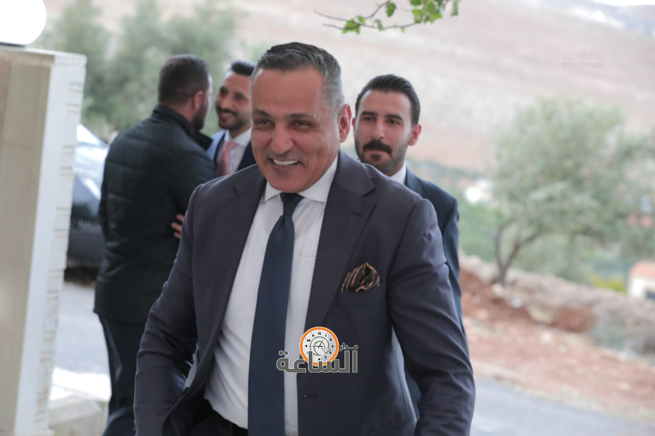 Madar Al-Saa Images 0.4722231238076816