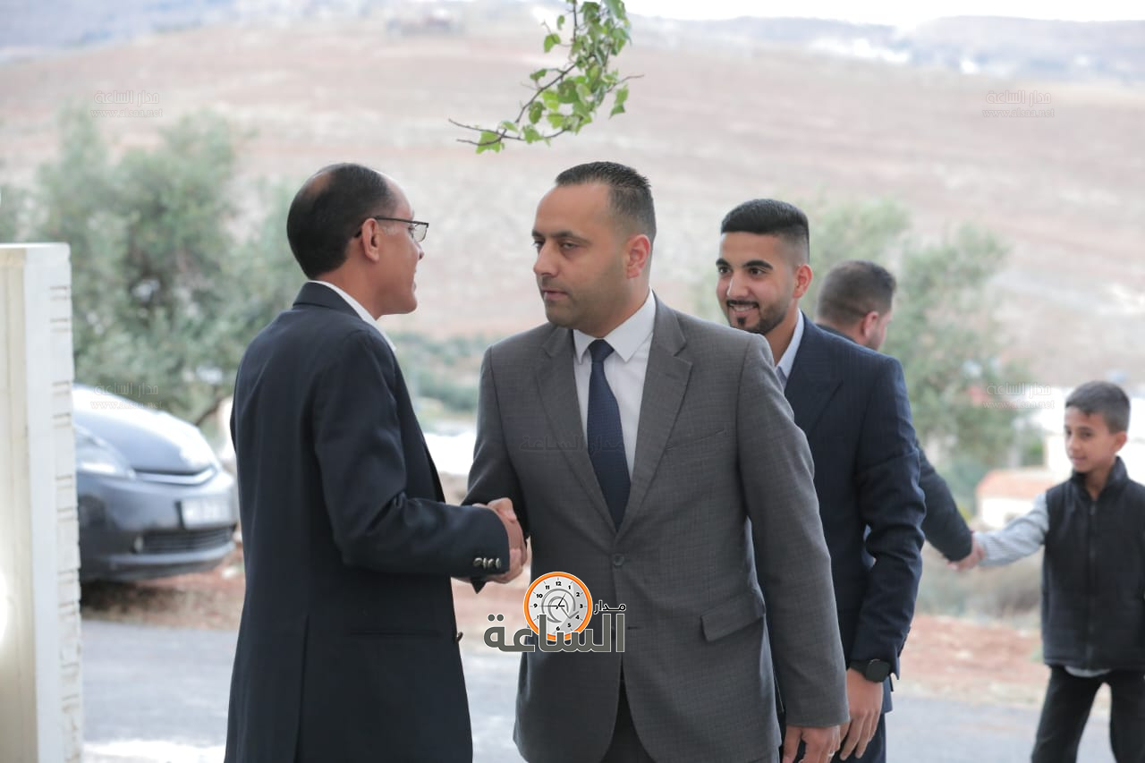 Madar Al-Saa Images 0.3547573275418111