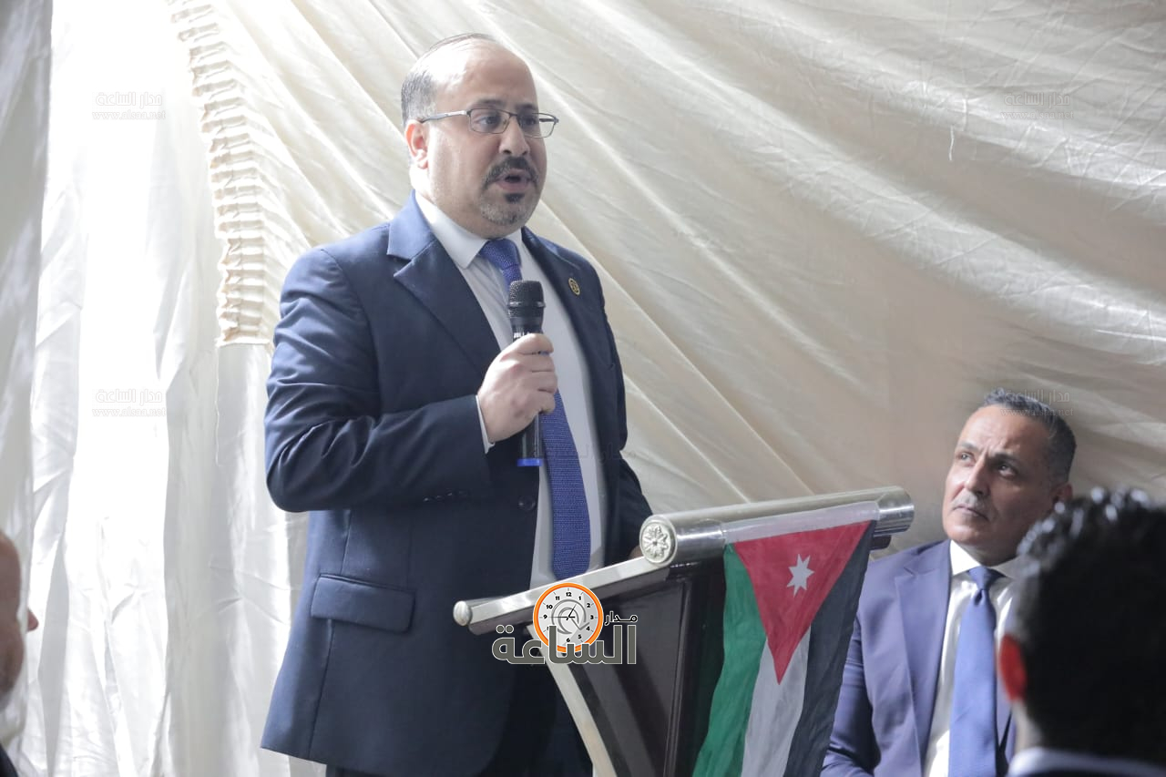 Madar Al-Saa Images 0.5270733558485013