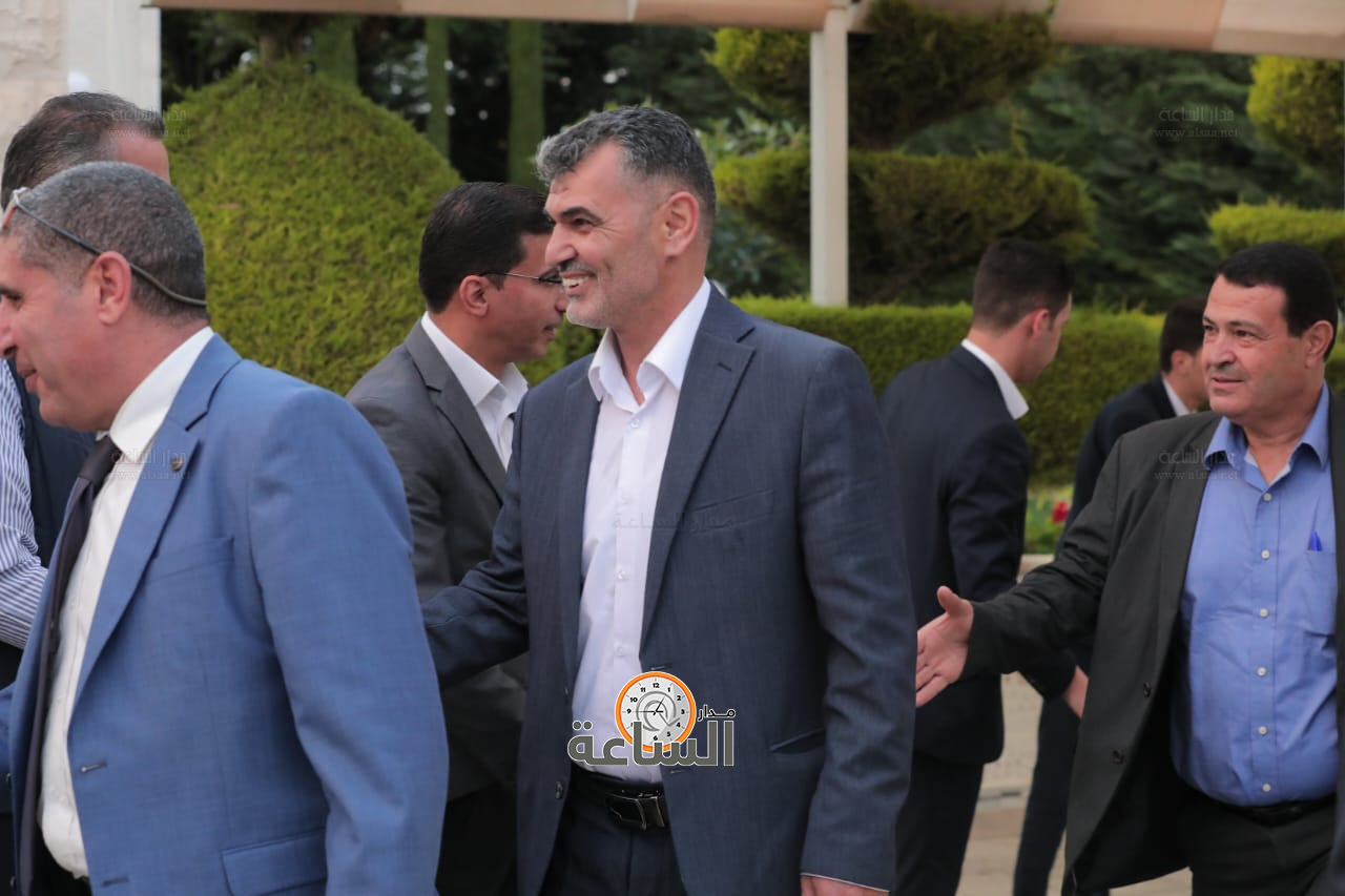 Madar Al-Saa Images 0.7087987231662617