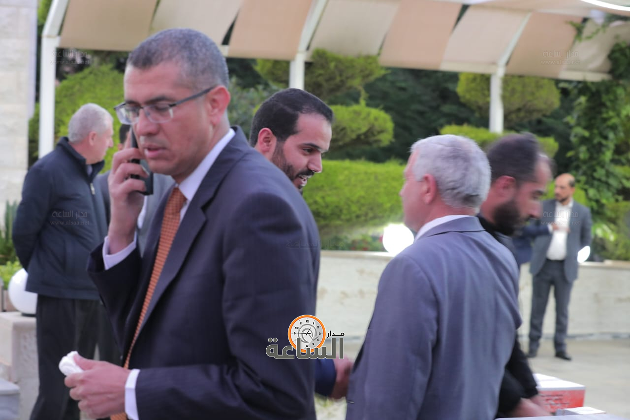 Madar Al-Saa Images 0.9649435266538698