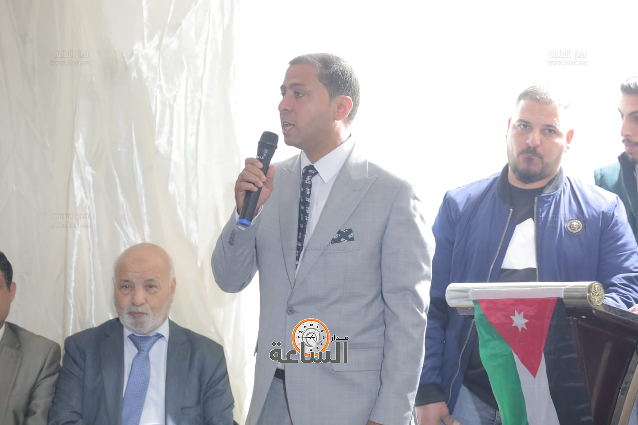 Madar Al-Saa Images 0.9789661028637809