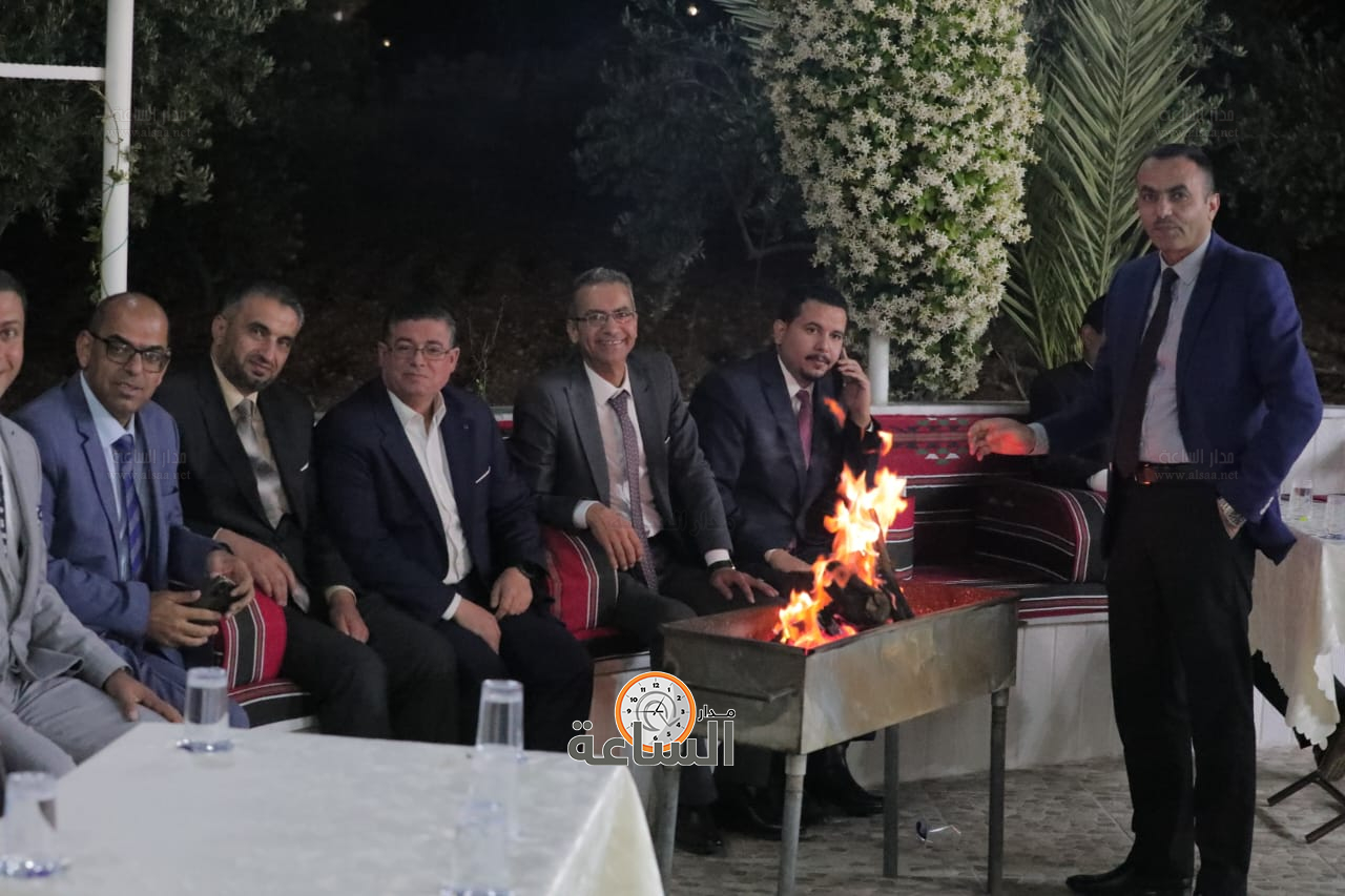 Madar Al-Saa Images 0.5914490543572334