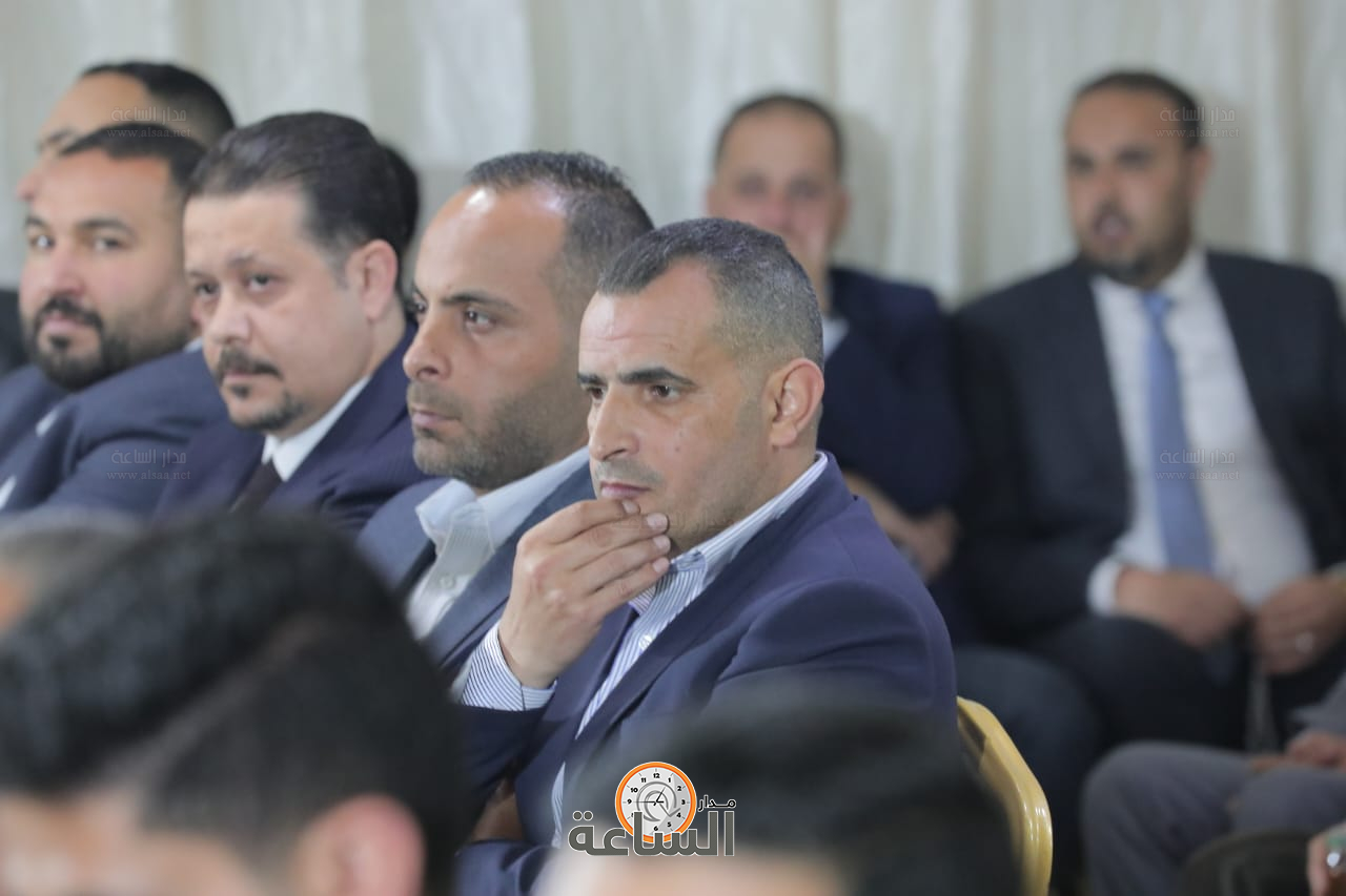 Madar Al-Saa Images 0.7349829439433471