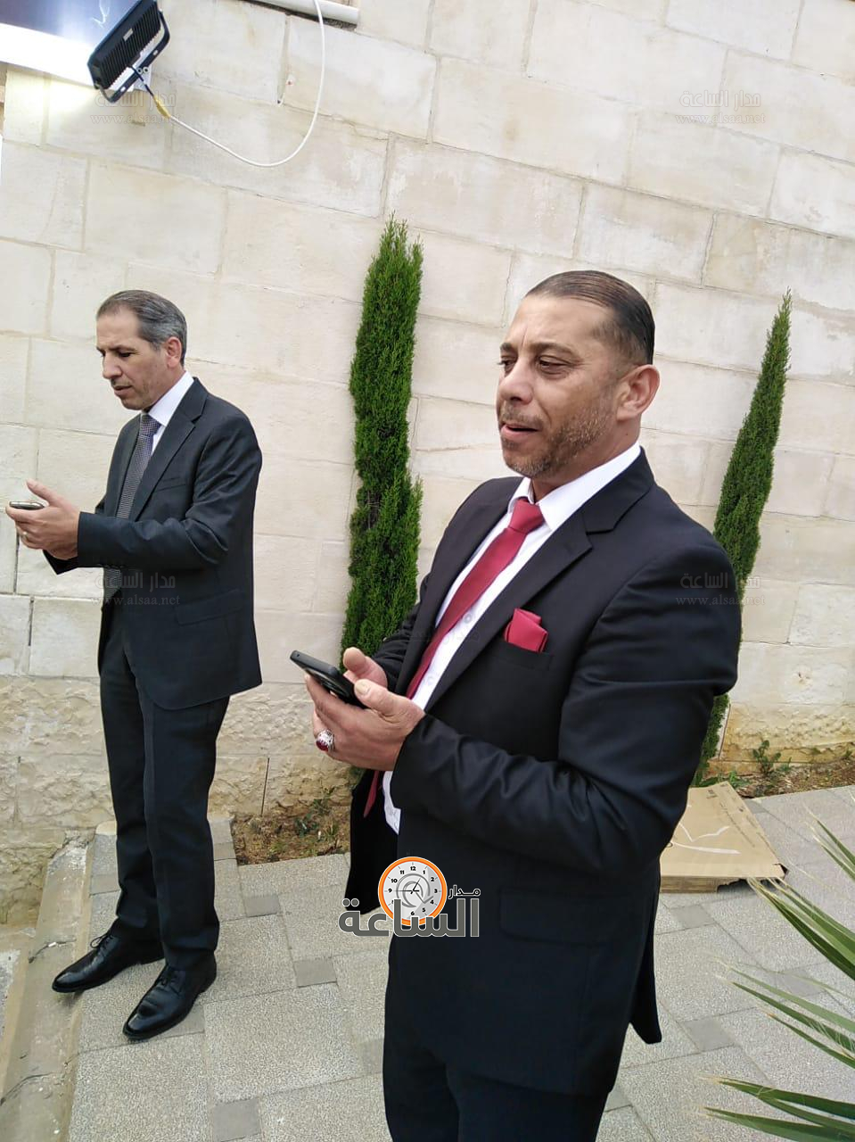 Madar Al-Saa Images 0.9671200938183105