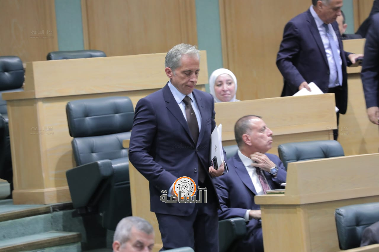 Madar Al-Saa Images 0.8095808177399327