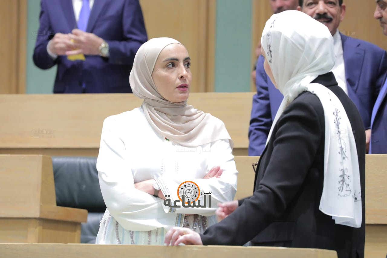 Madar Al-Saa Images 0.9327846638507094