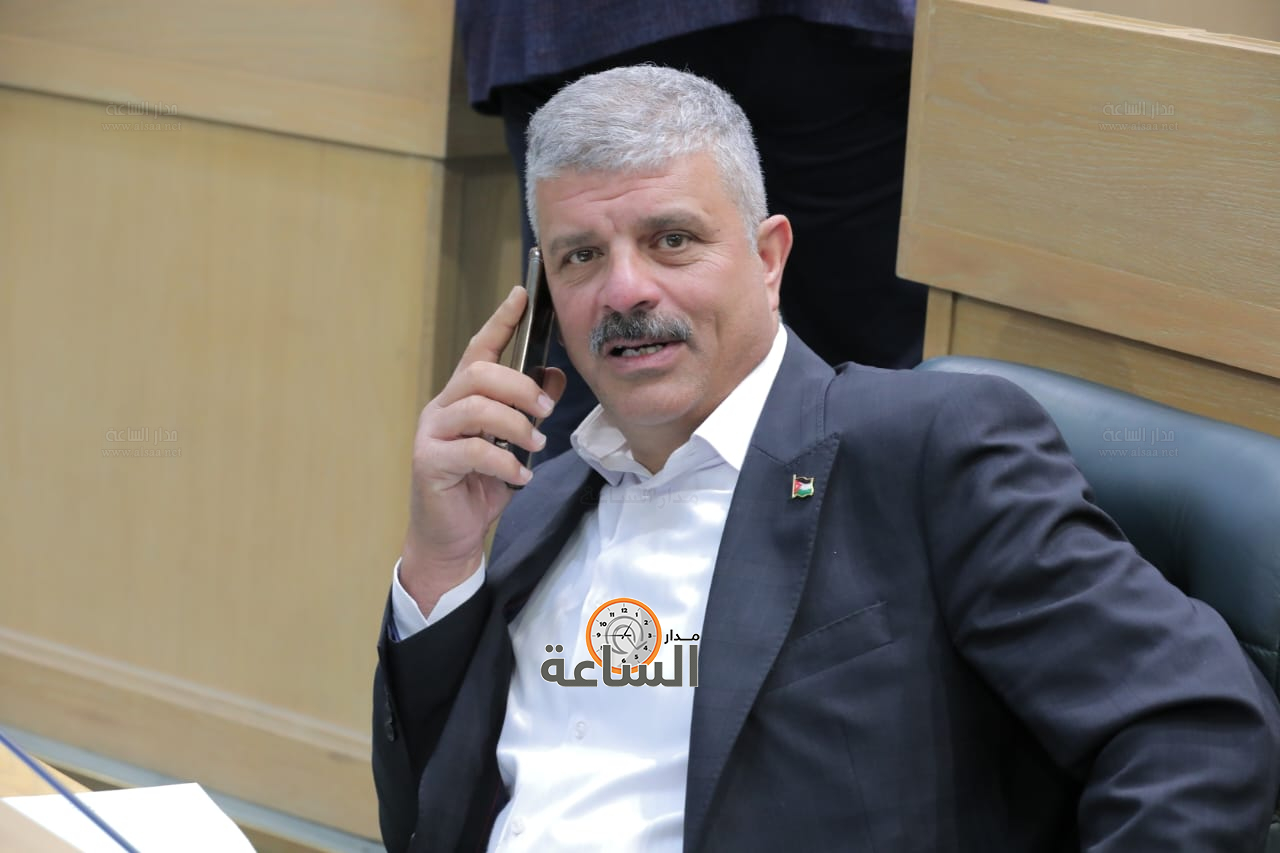 Madar Al-Saa Images 0.9991297140368467