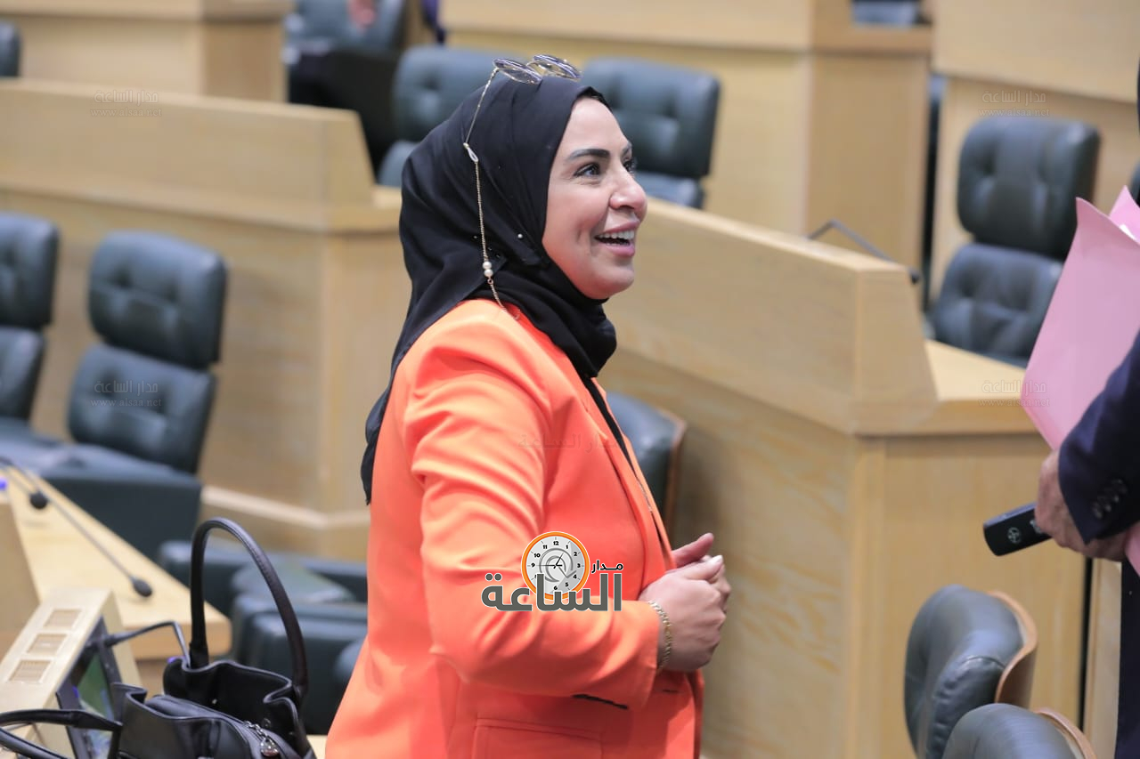 Madar Al-Saa Images 0.8892674337997064