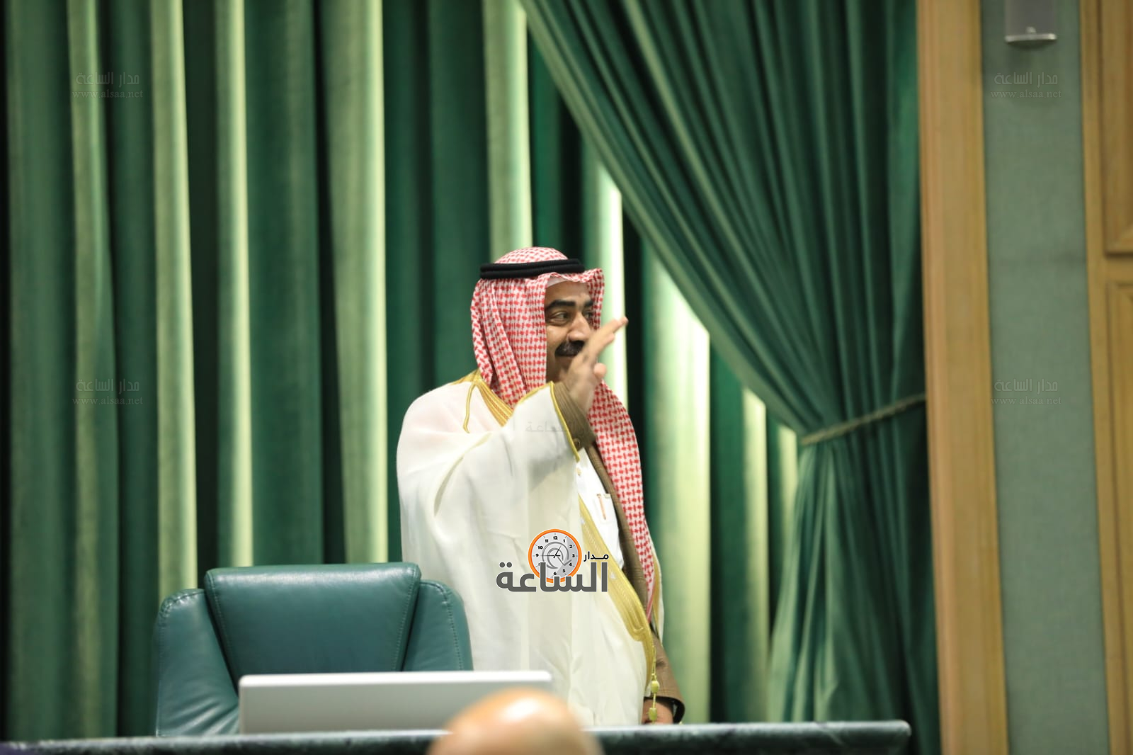 Madar Al-Saa Images 0.3488595819781636