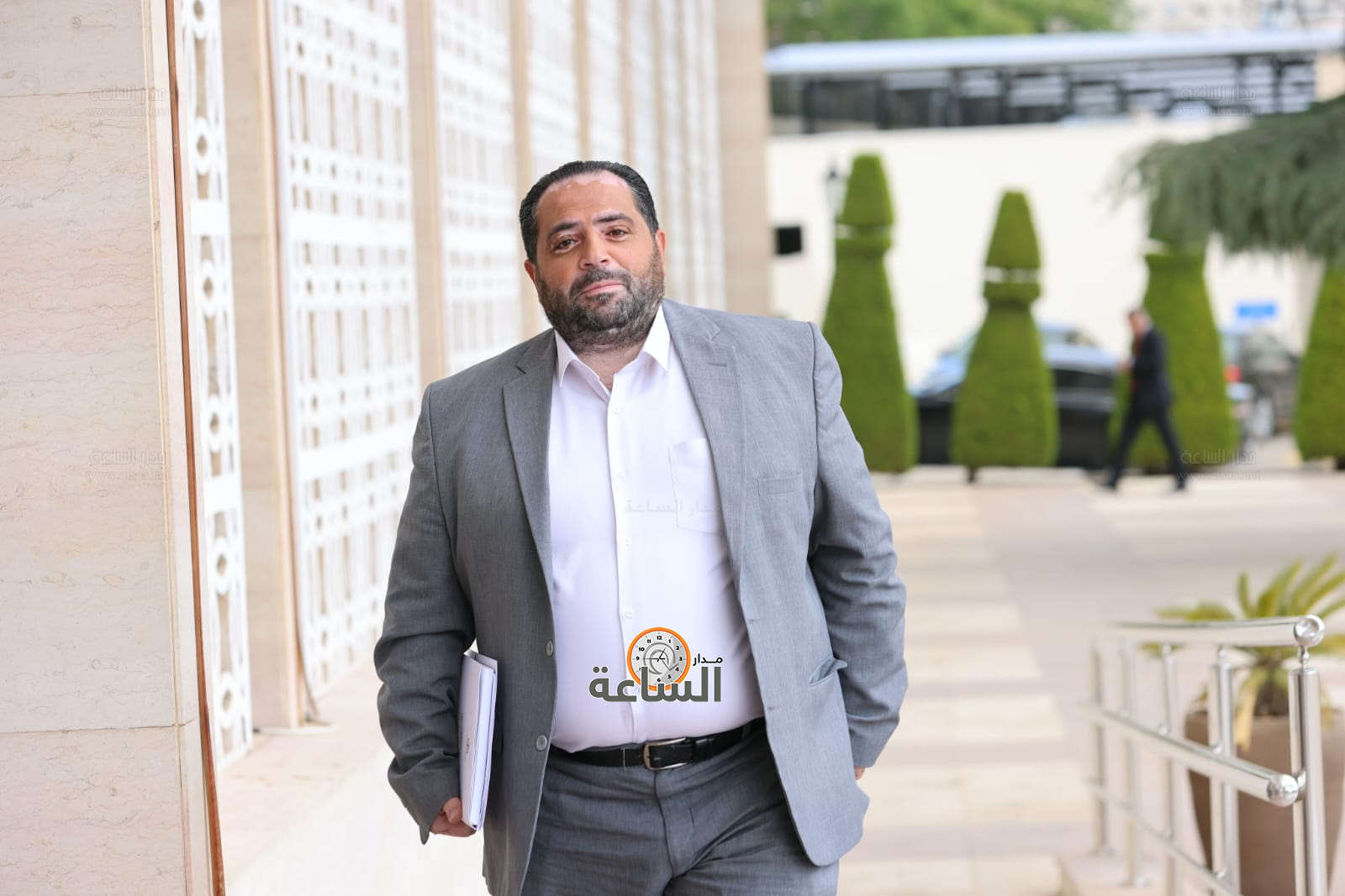 Madar Al-Saa Images 0.7849983754118197