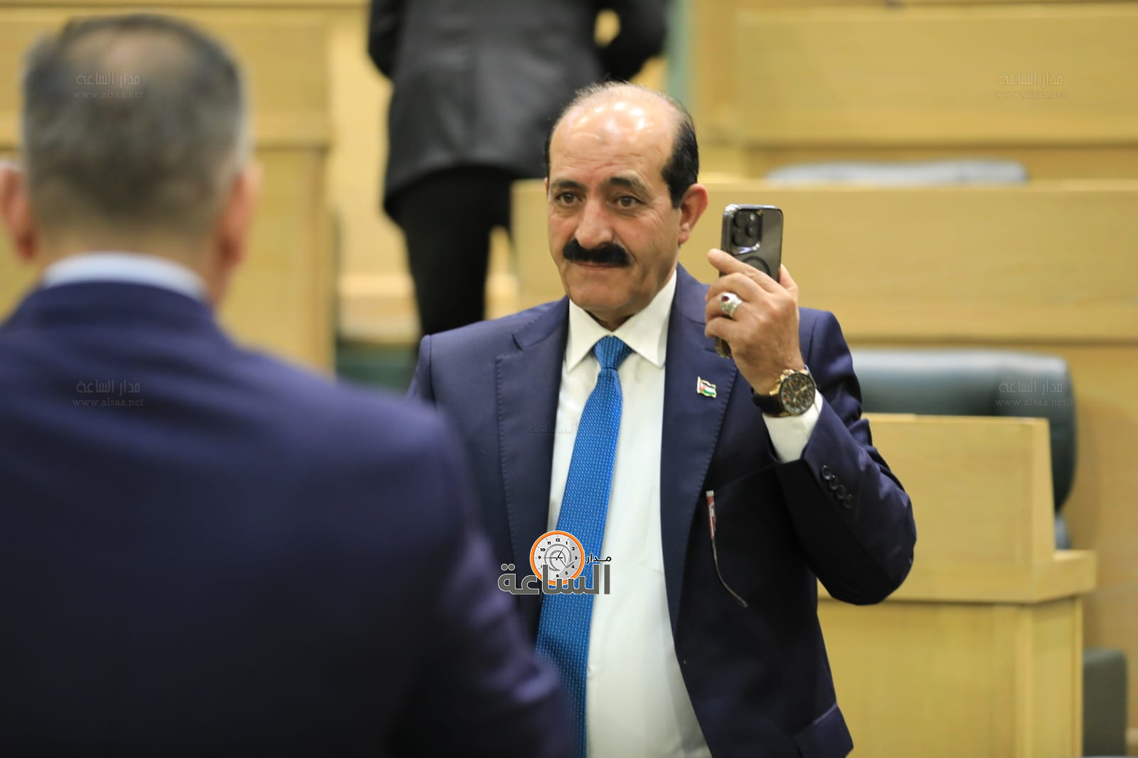 Madar Al-Saa Images 0.24282702306678283