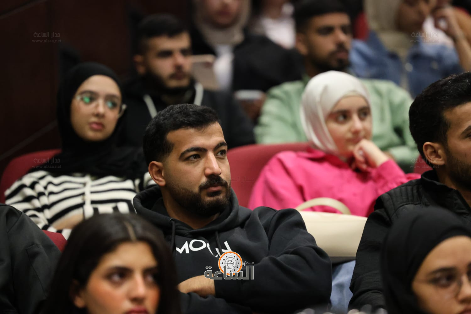 Madar Al-Saa Images 0.3165887299661485