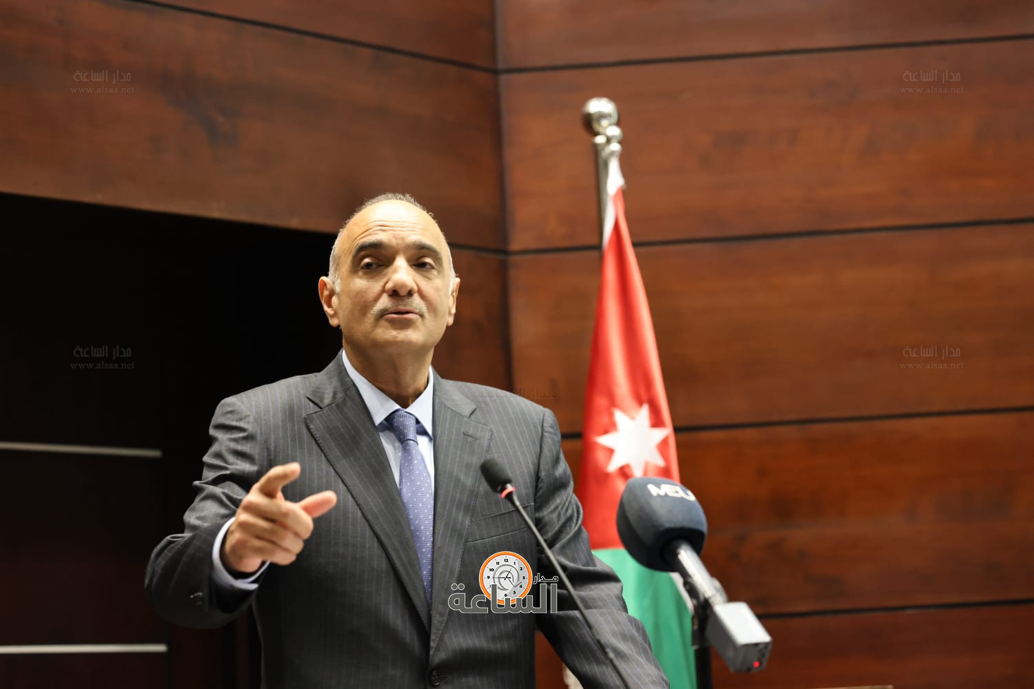 Madar Al-Saa Images 0.05536045598294714