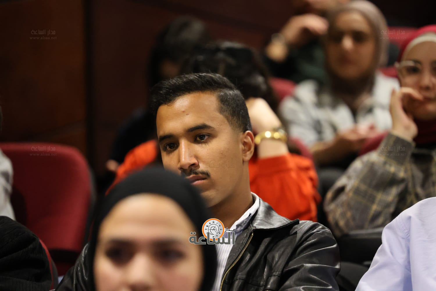 Madar Al-Saa Images 0.7954557323302531