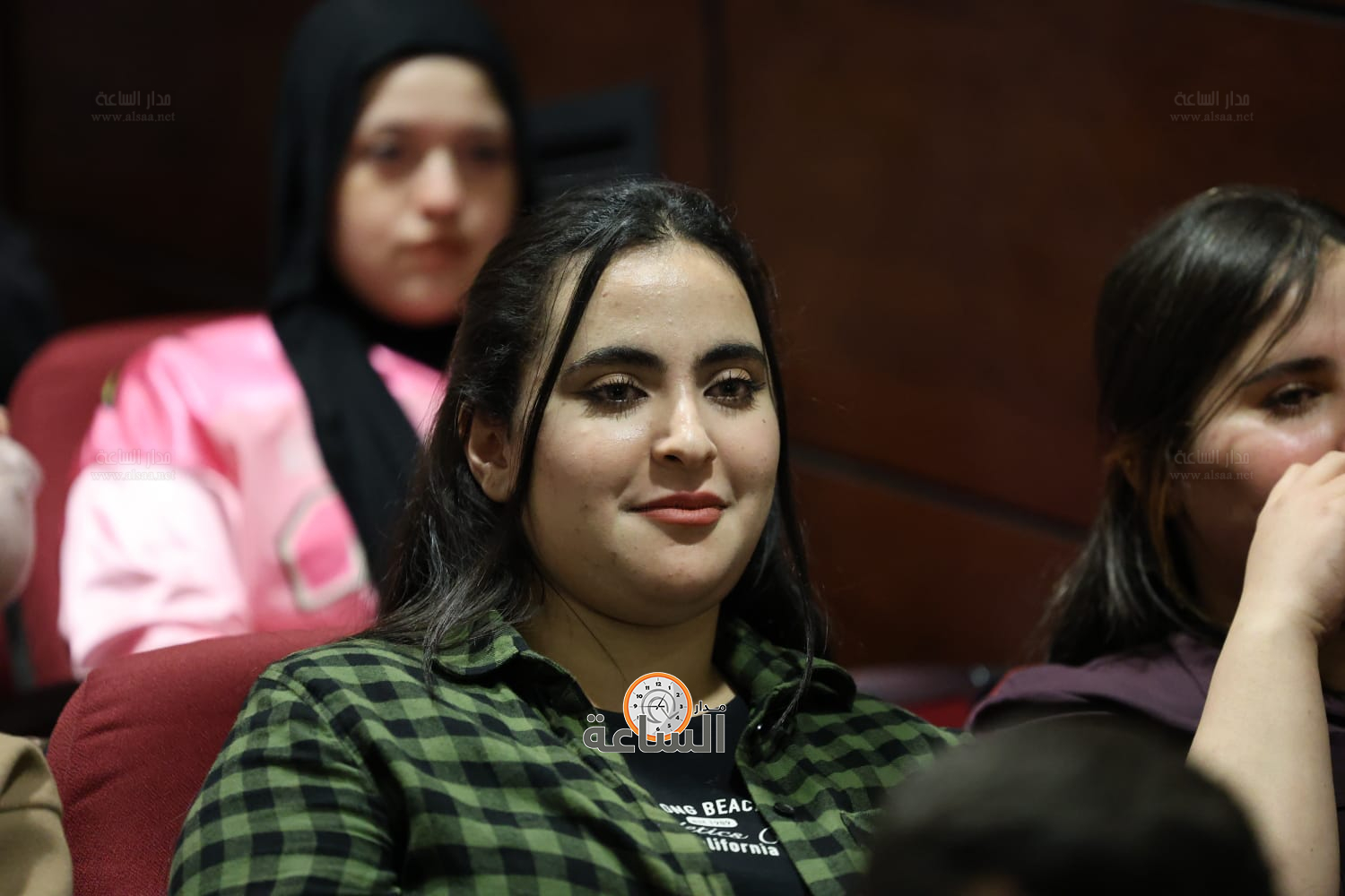 Madar Al-Saa Images 0.31924372665684186