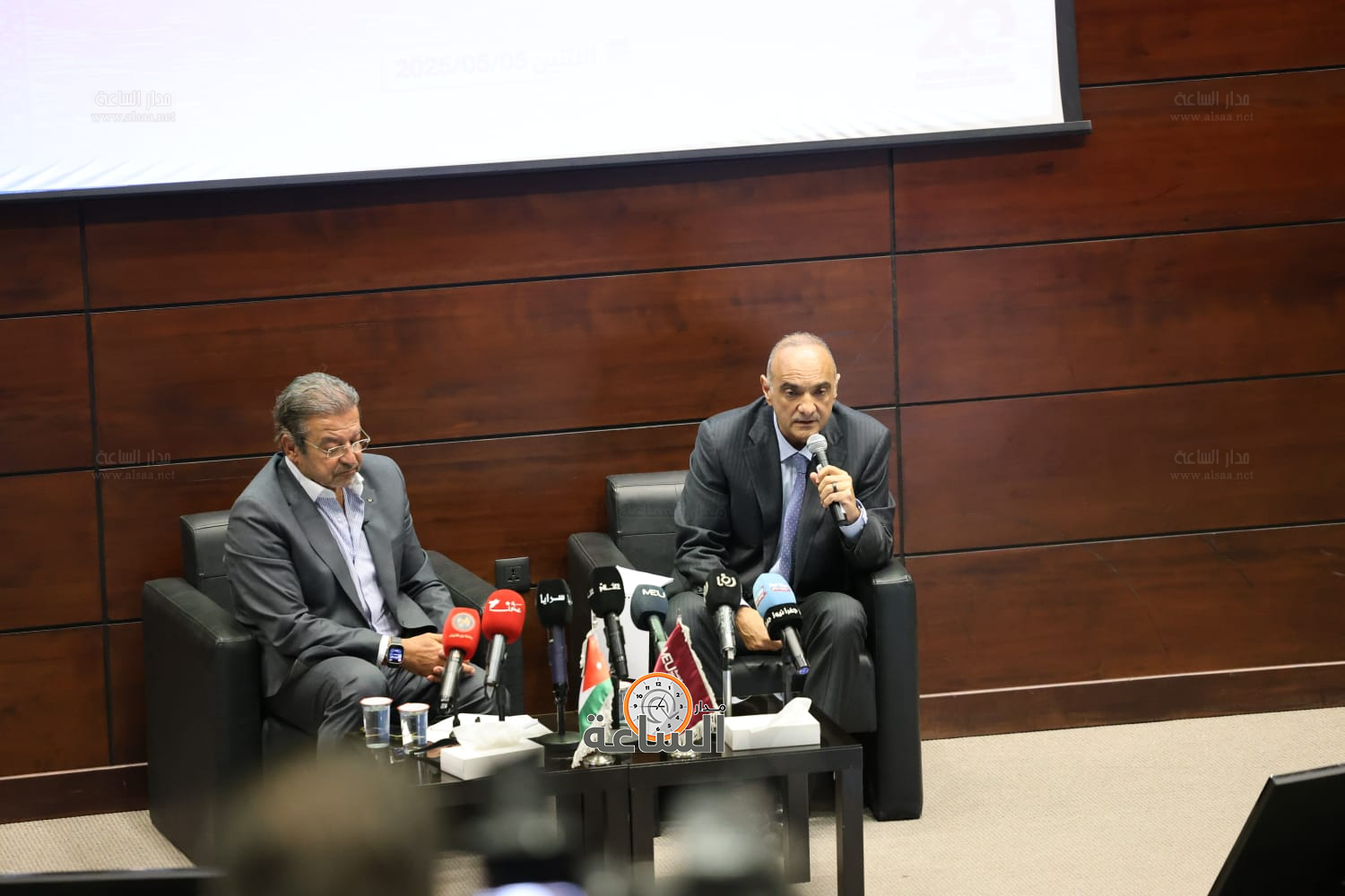 Madar Al-Saa Images 0.5690128563804073