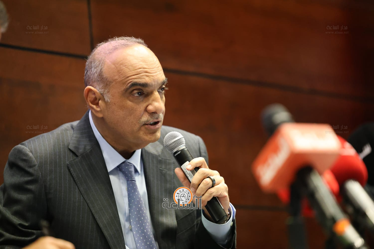 Madar Al-Saa Images 0.9845684423137415