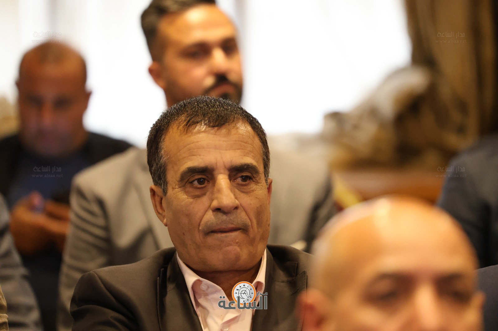 Madar Al-Saa Images 0.8040650641624083