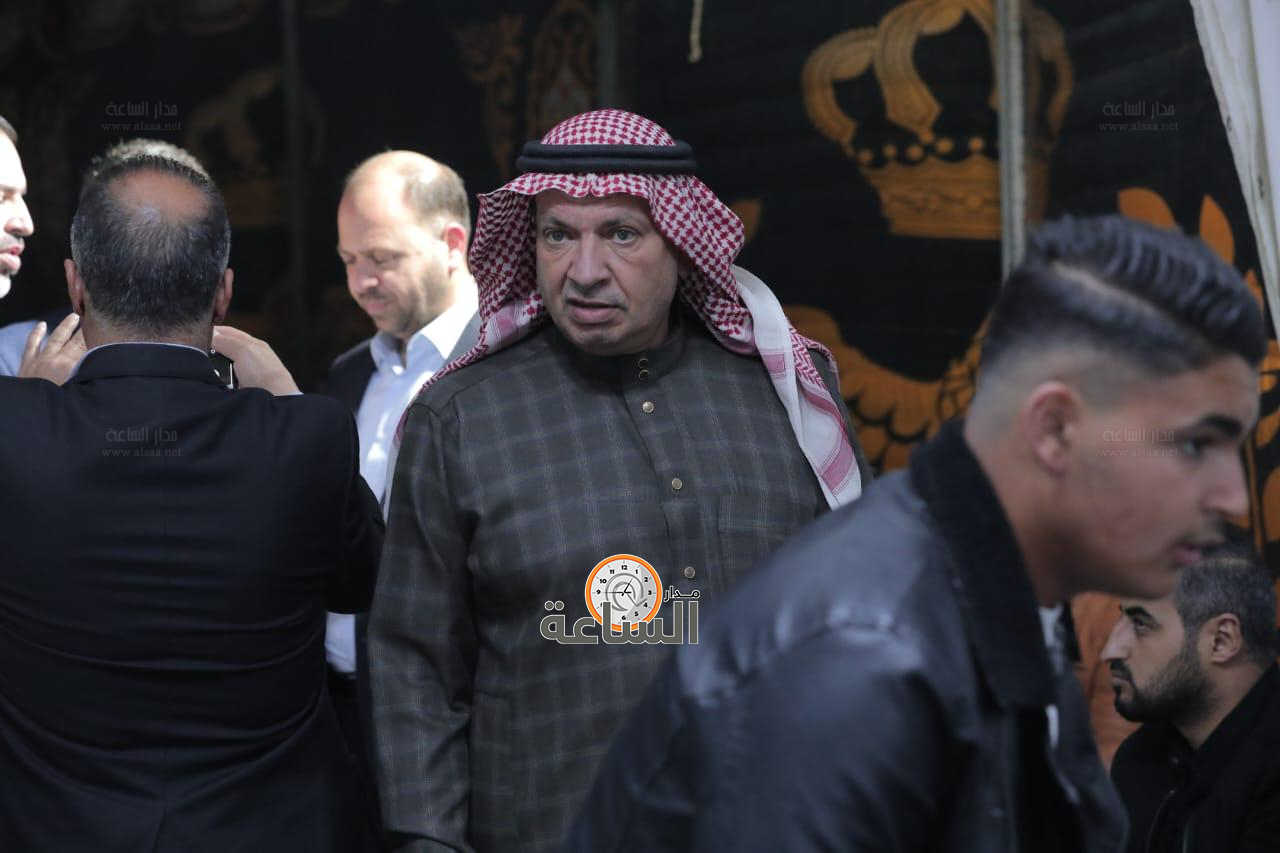 Madar Al-Saa Images 0.15406214160785436