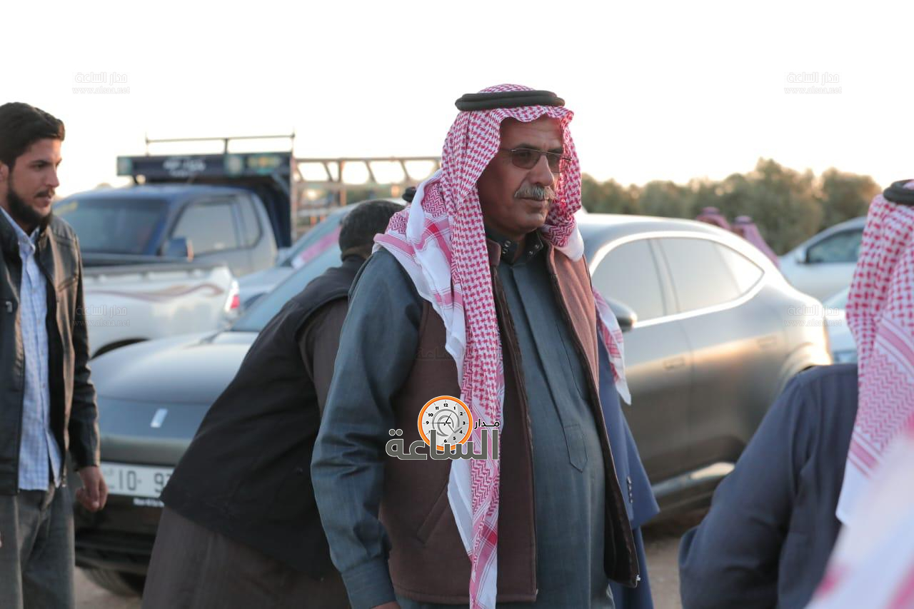 Madar Al-Saa Images 0.36708613836953197