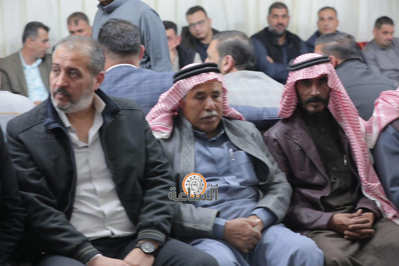 Madar Al-Saa Images 0.5577122073884464