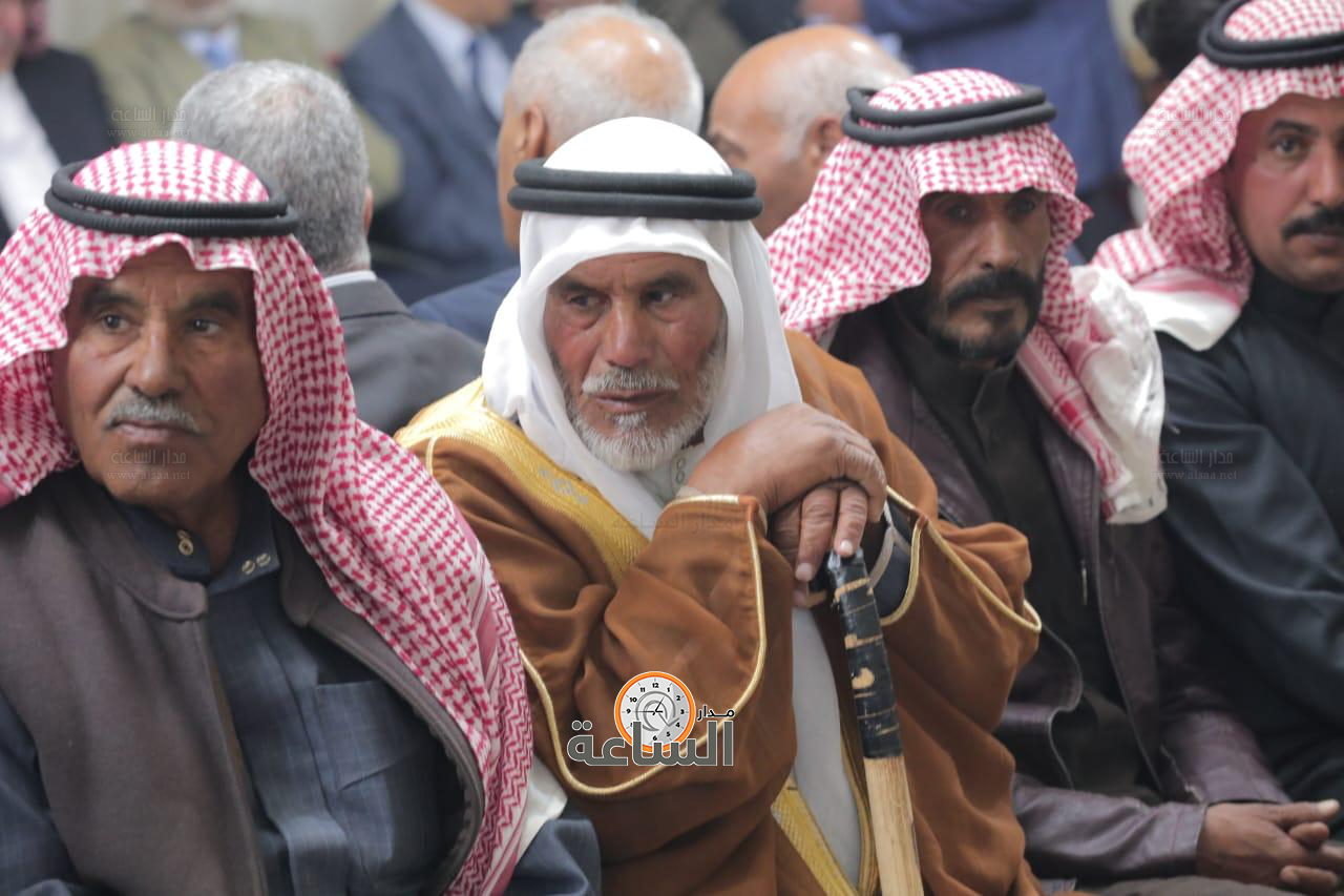 Madar Al-Saa Images 0.8843413323375174