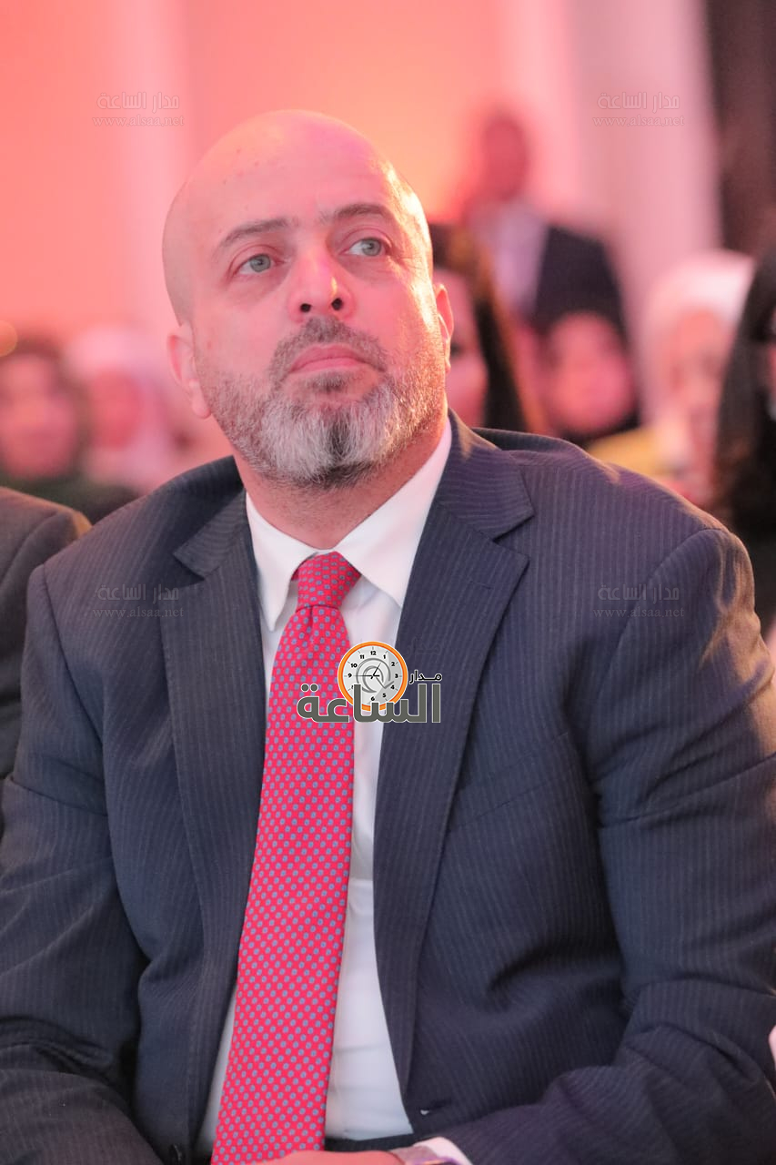 Madar Al-Saa Images 0.2840623872148924