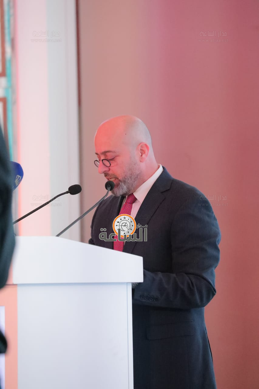 Madar Al-Saa Images 0.7764233320046974