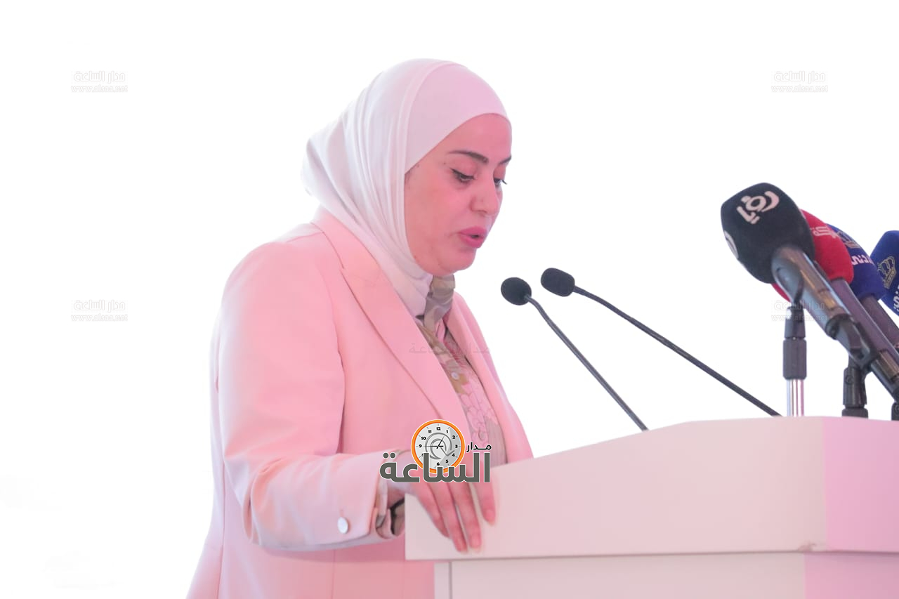 Madar Al-Saa Images 0.703972456552759