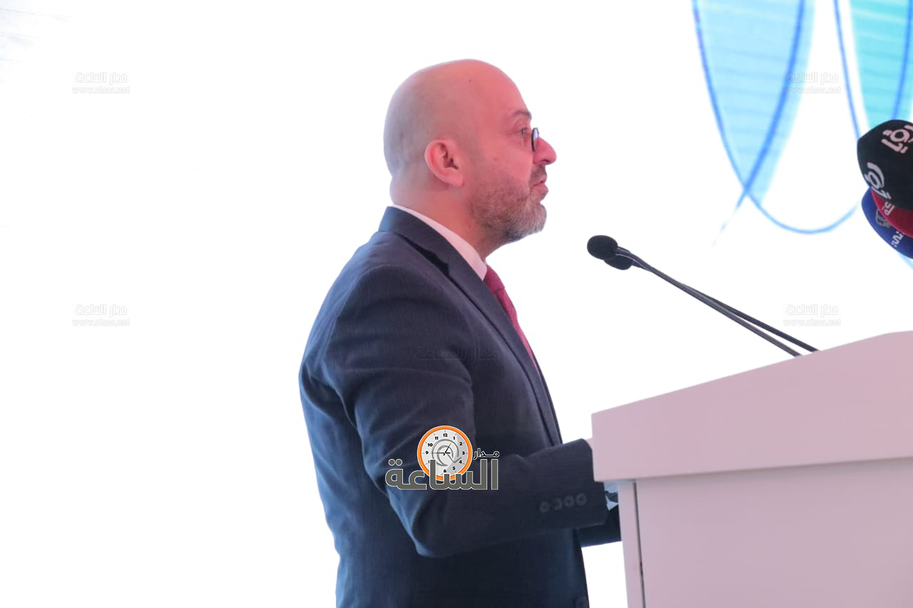 Madar Al-Saa Images 0.6426134153987654