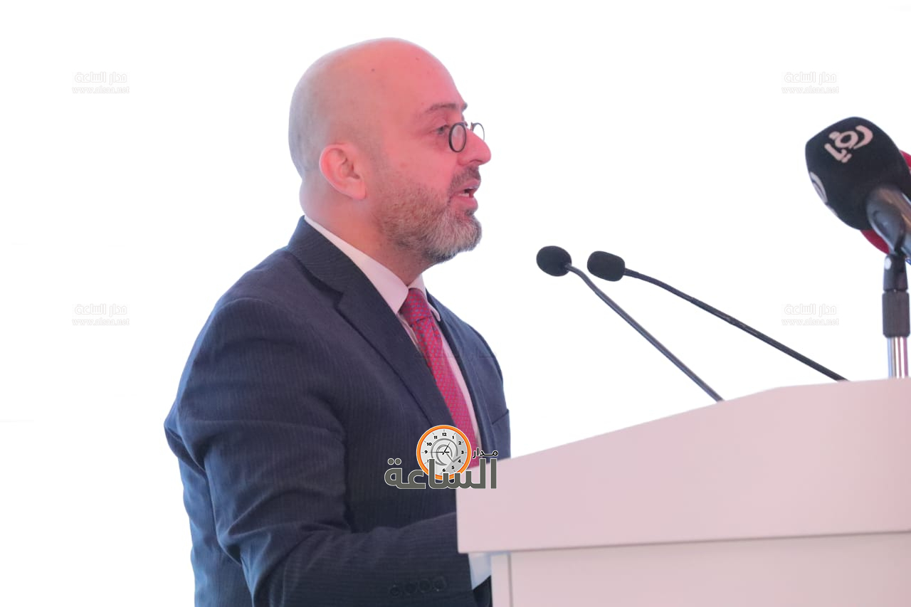 Madar Al-Saa Images 0.46346662154980256