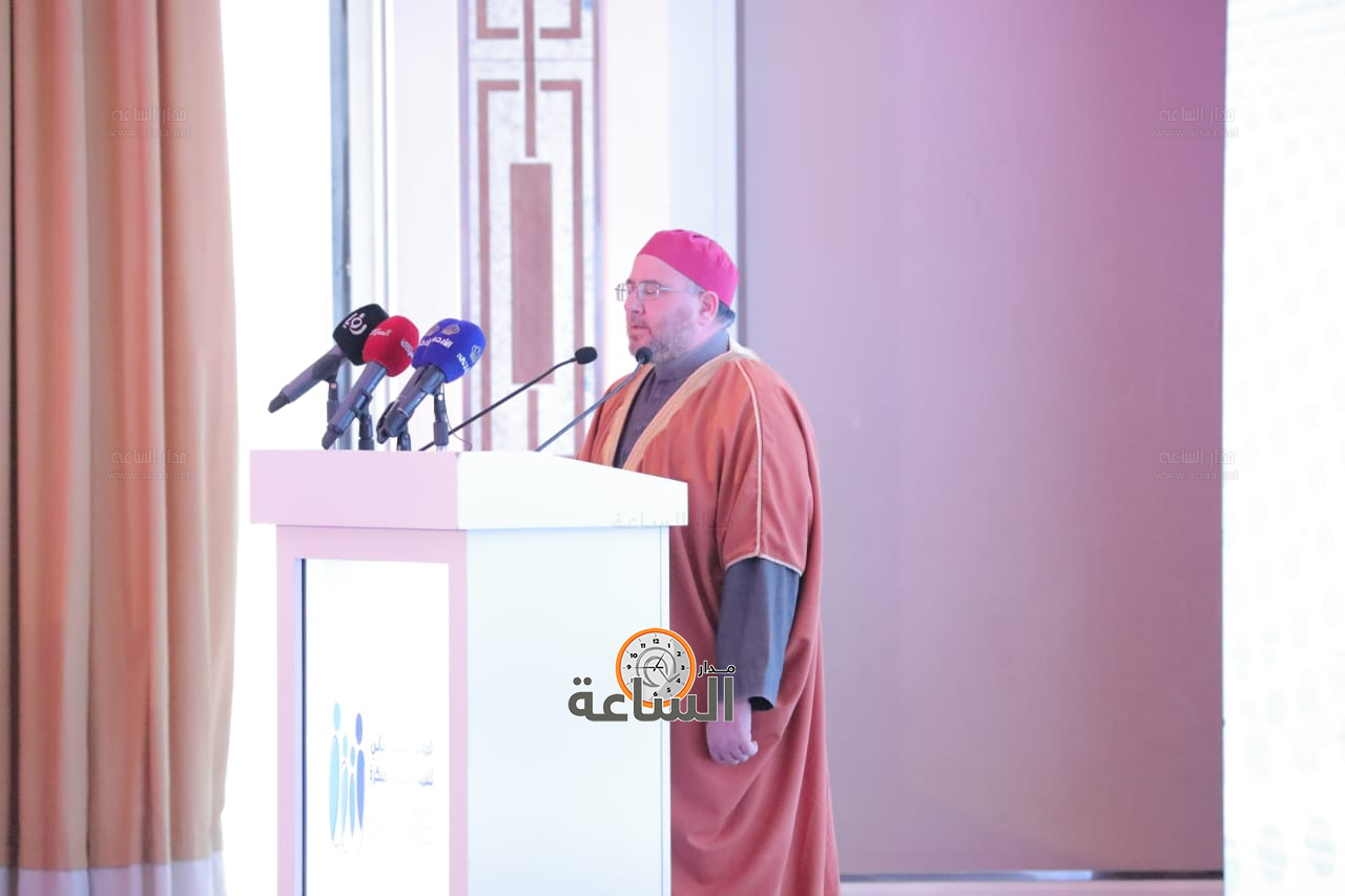 Madar Al-Saa Images 0.012301051199113622