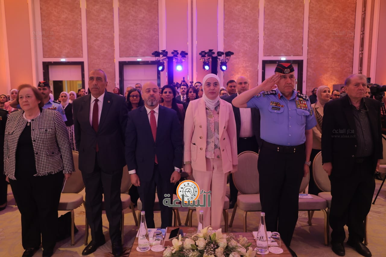 Madar Al-Saa Images 0.5650146213303845