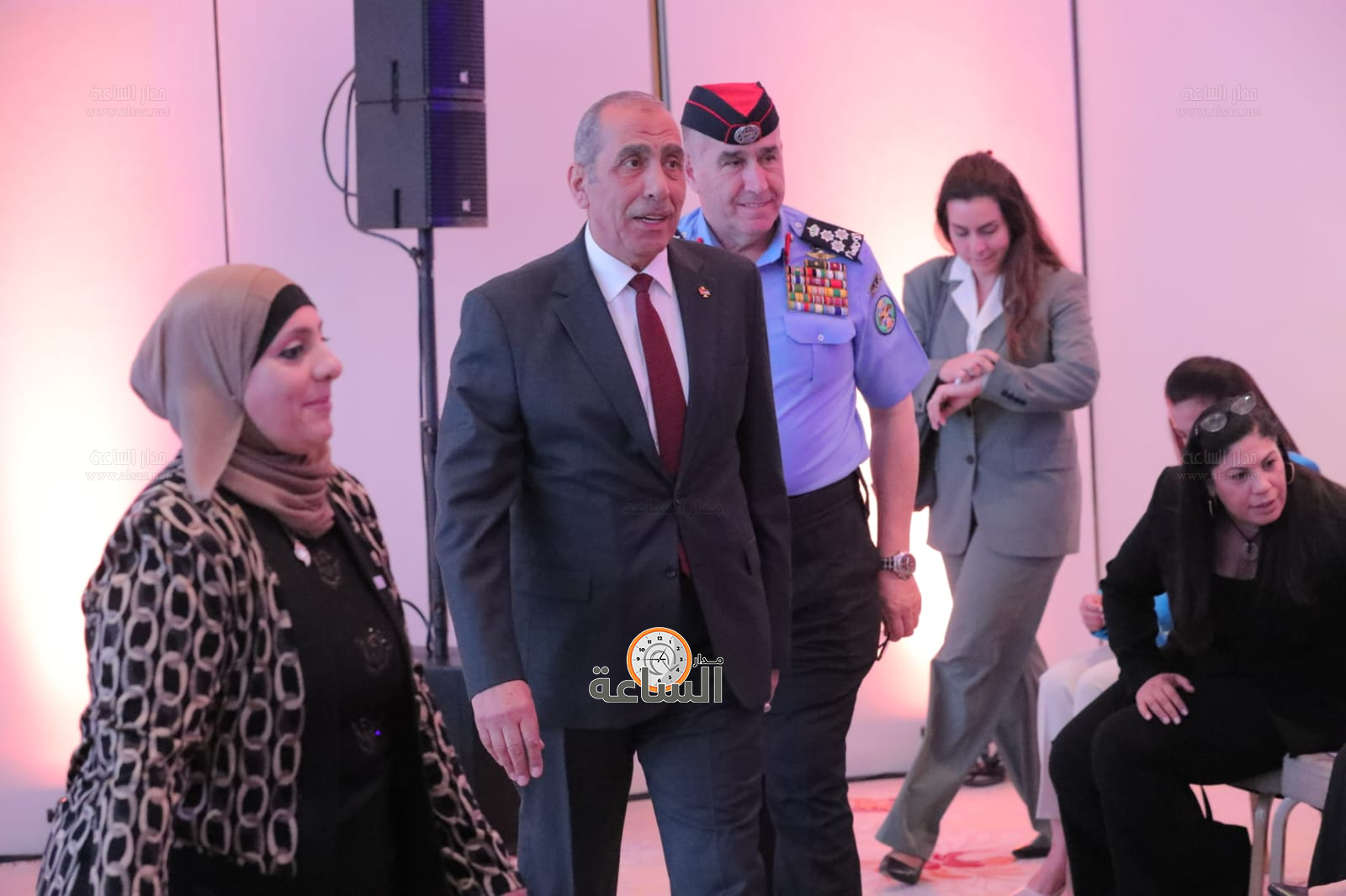 Madar Al-Saa Images 0.4602732464070397