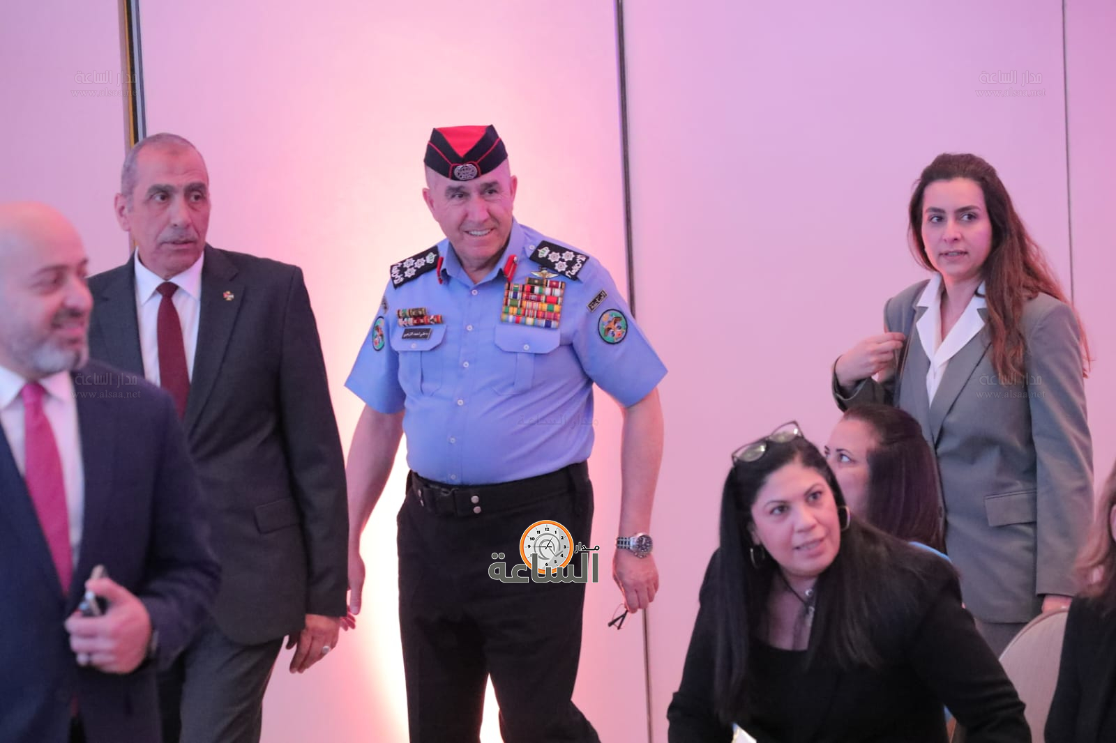 Madar Al-Saa Images 0.14358769638730917