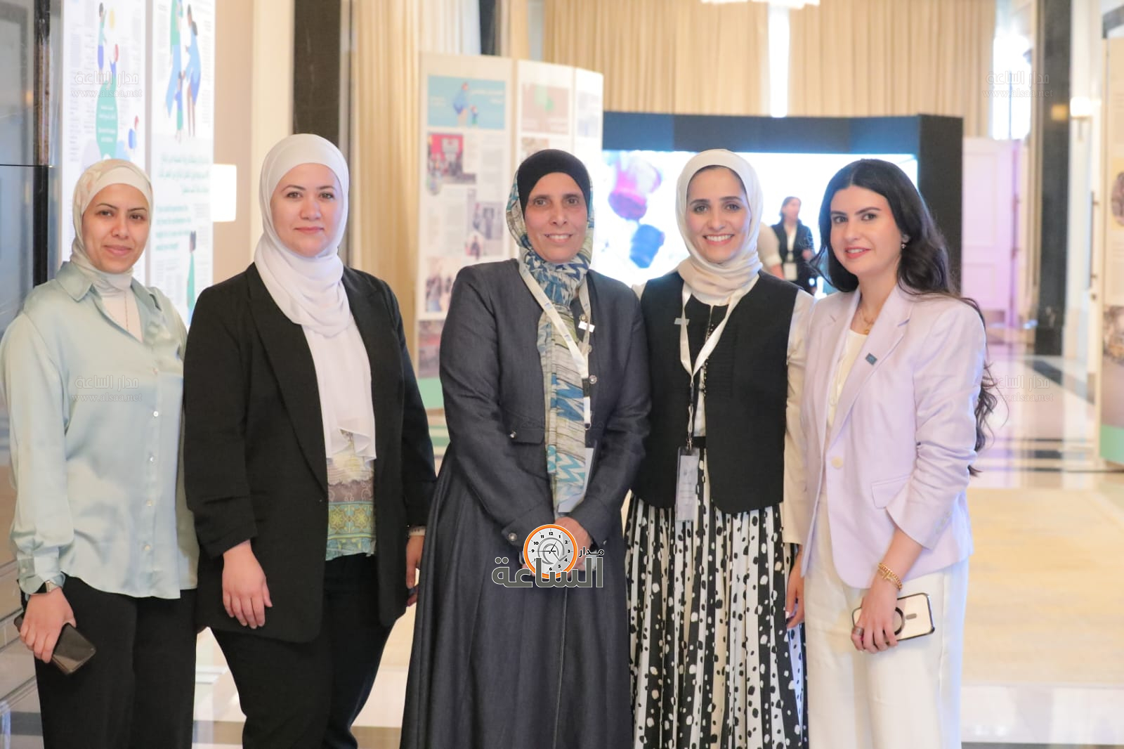 Madar Al-Saa Images 0.2333007123987727