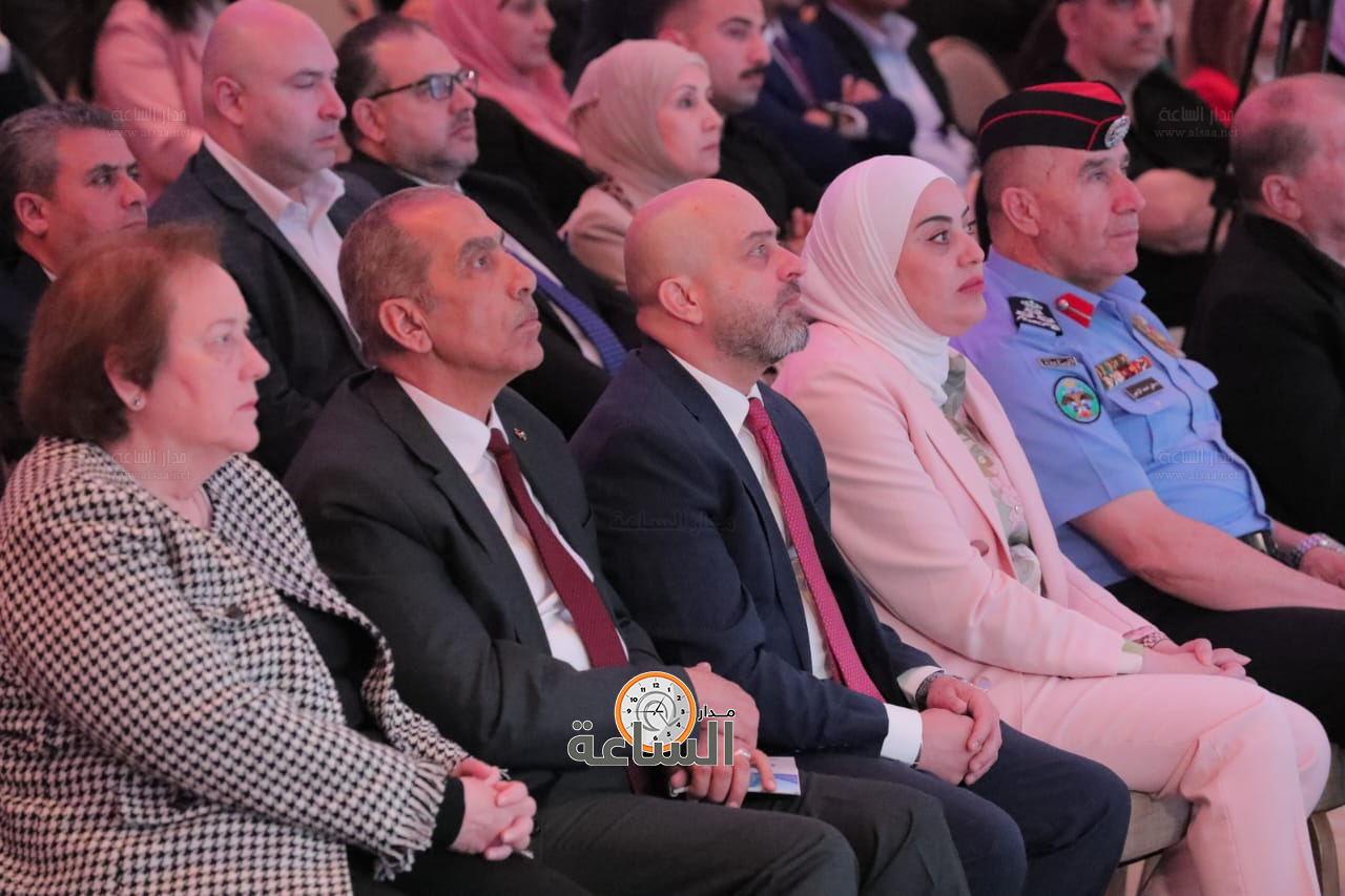 Madar Al-Saa Images 0.5000725789111654