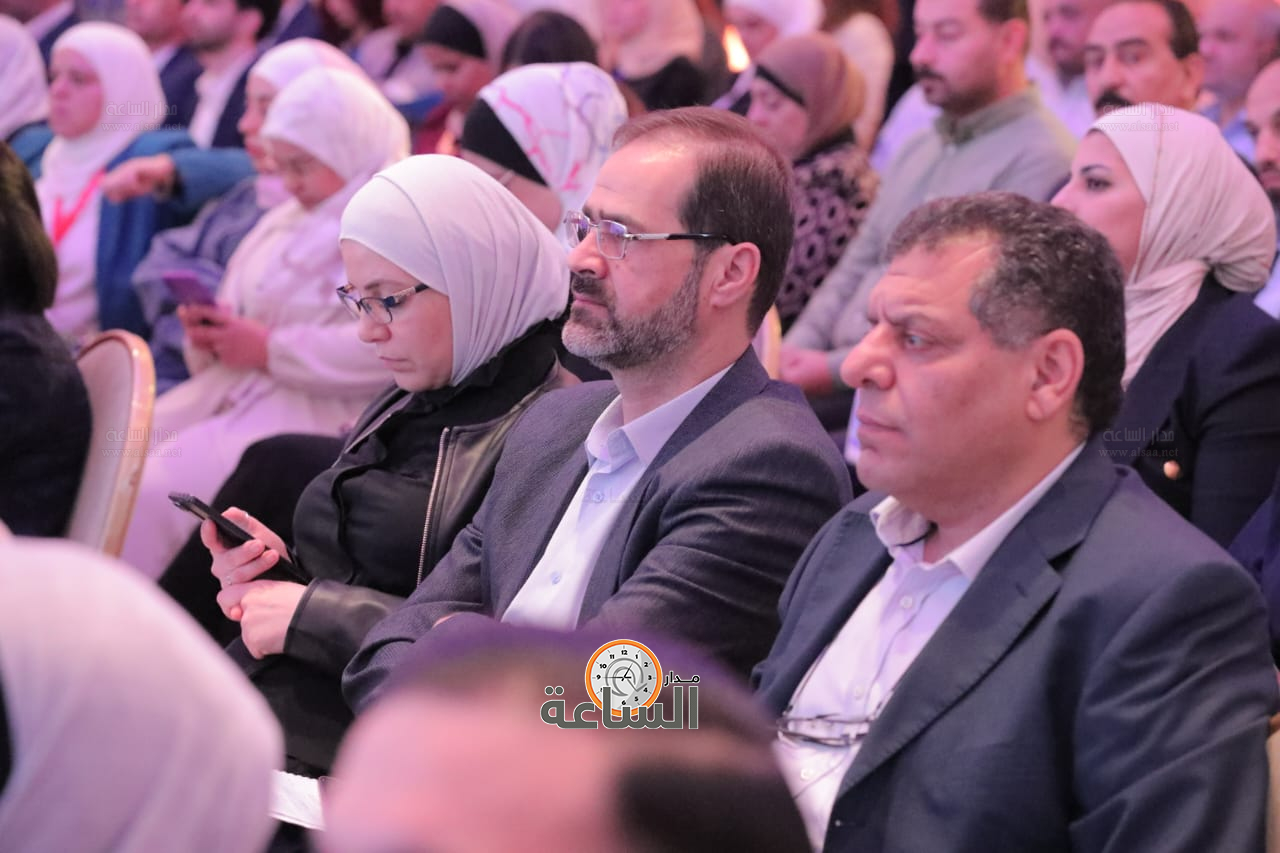 Madar Al-Saa Images 0.24444098940267545