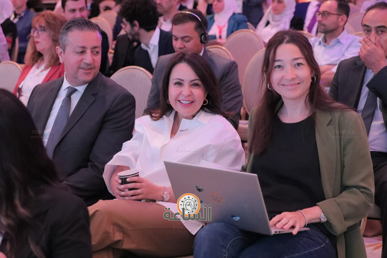 Madar Al-Saa Images 0.17597440945887888