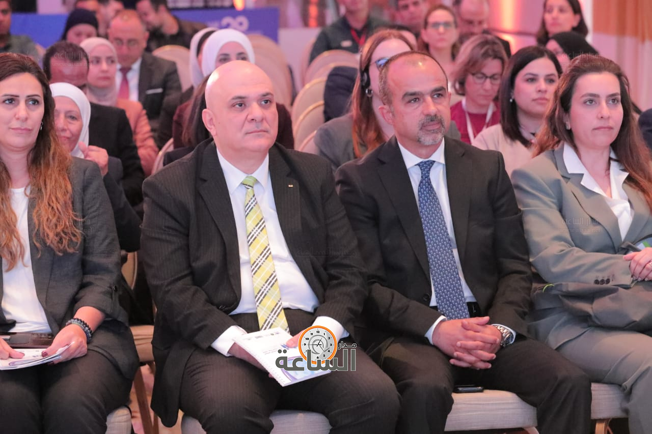 Madar Al-Saa Images 0.7078902942292566