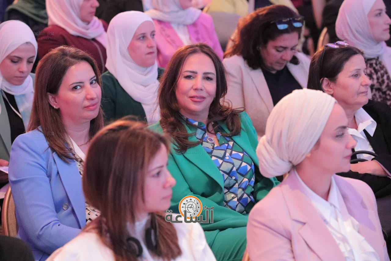 Madar Al-Saa Images 0.1449769032553424