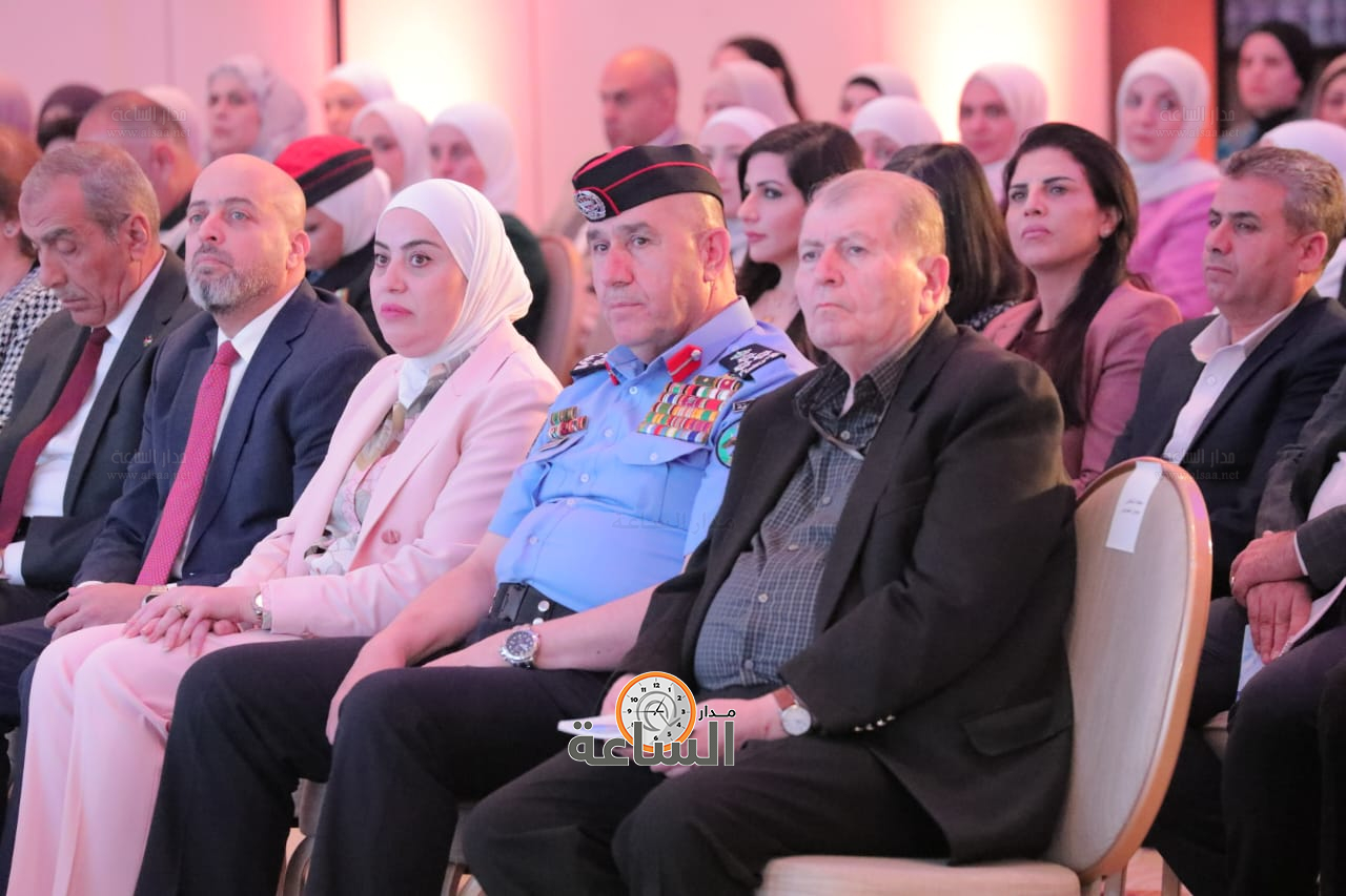 Madar Al-Saa Images 0.9285743572242798