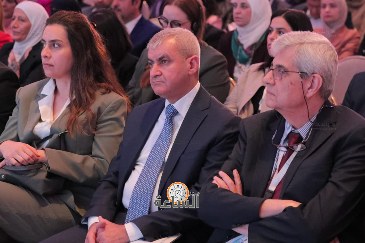 Madar Al-Saa Images 0.7257038267804249