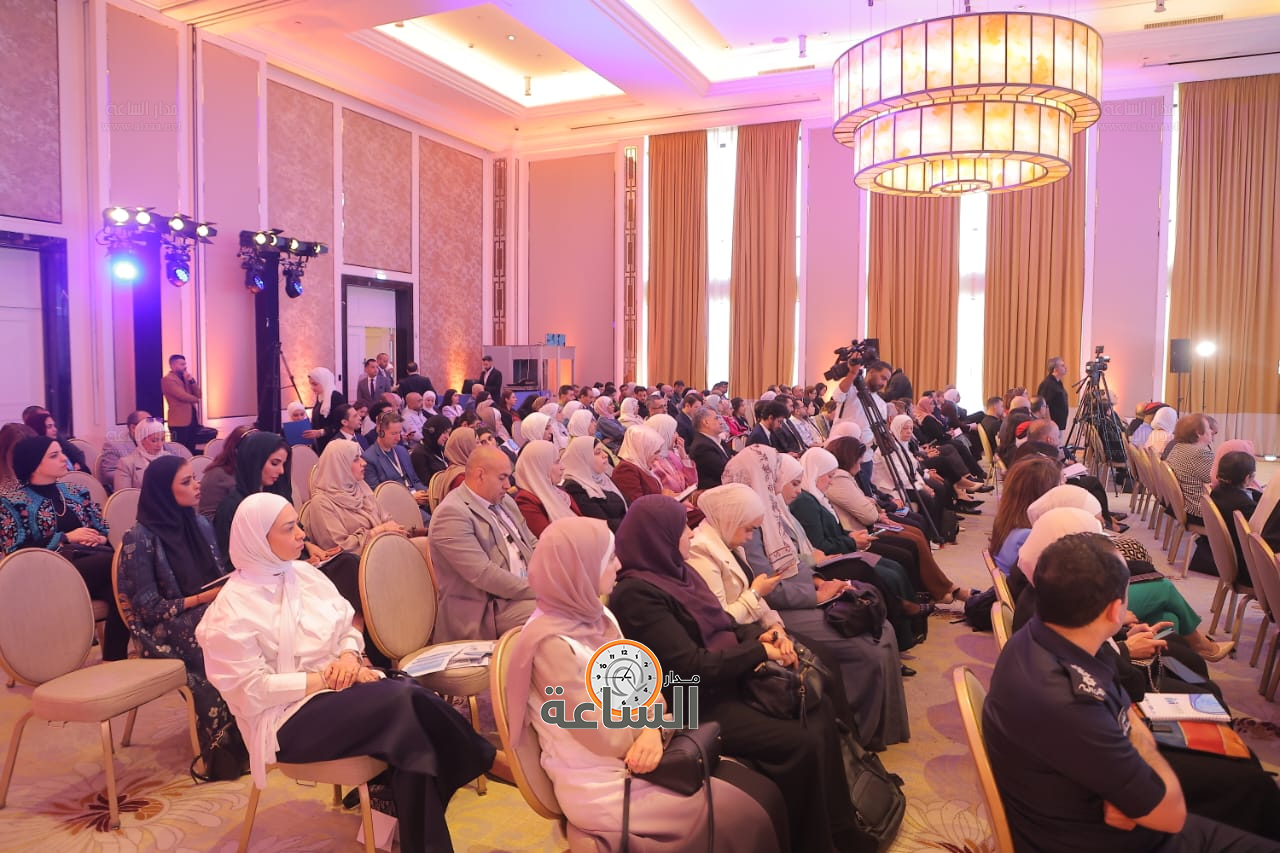 Madar Al-Saa Images 0.7672863292103326