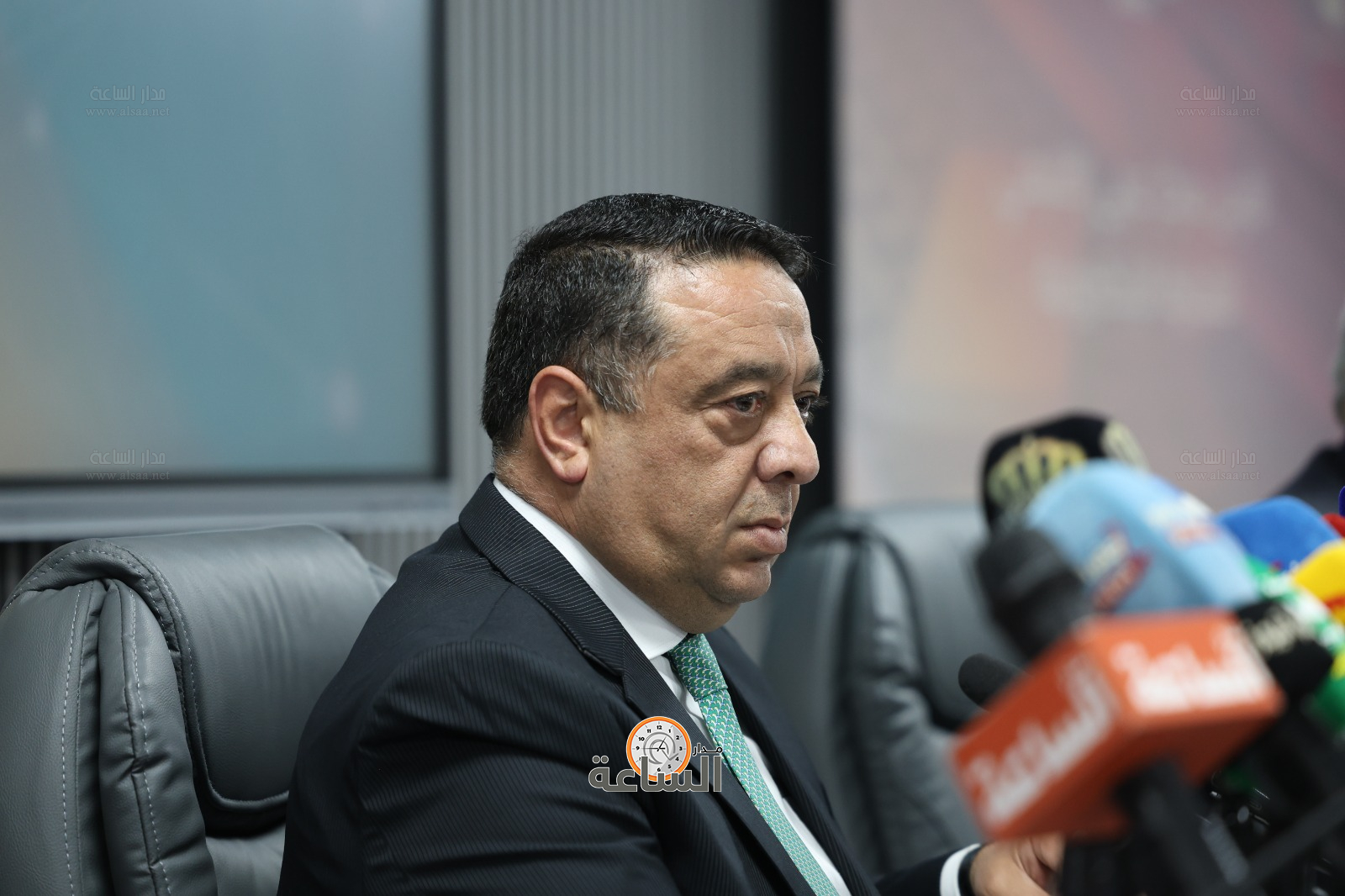 Madar Al-Saa Images 0.238450223625716