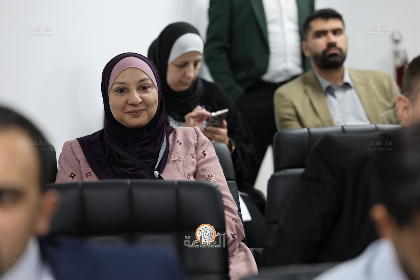 Madar Al-Saa Images 0.01329088801353595