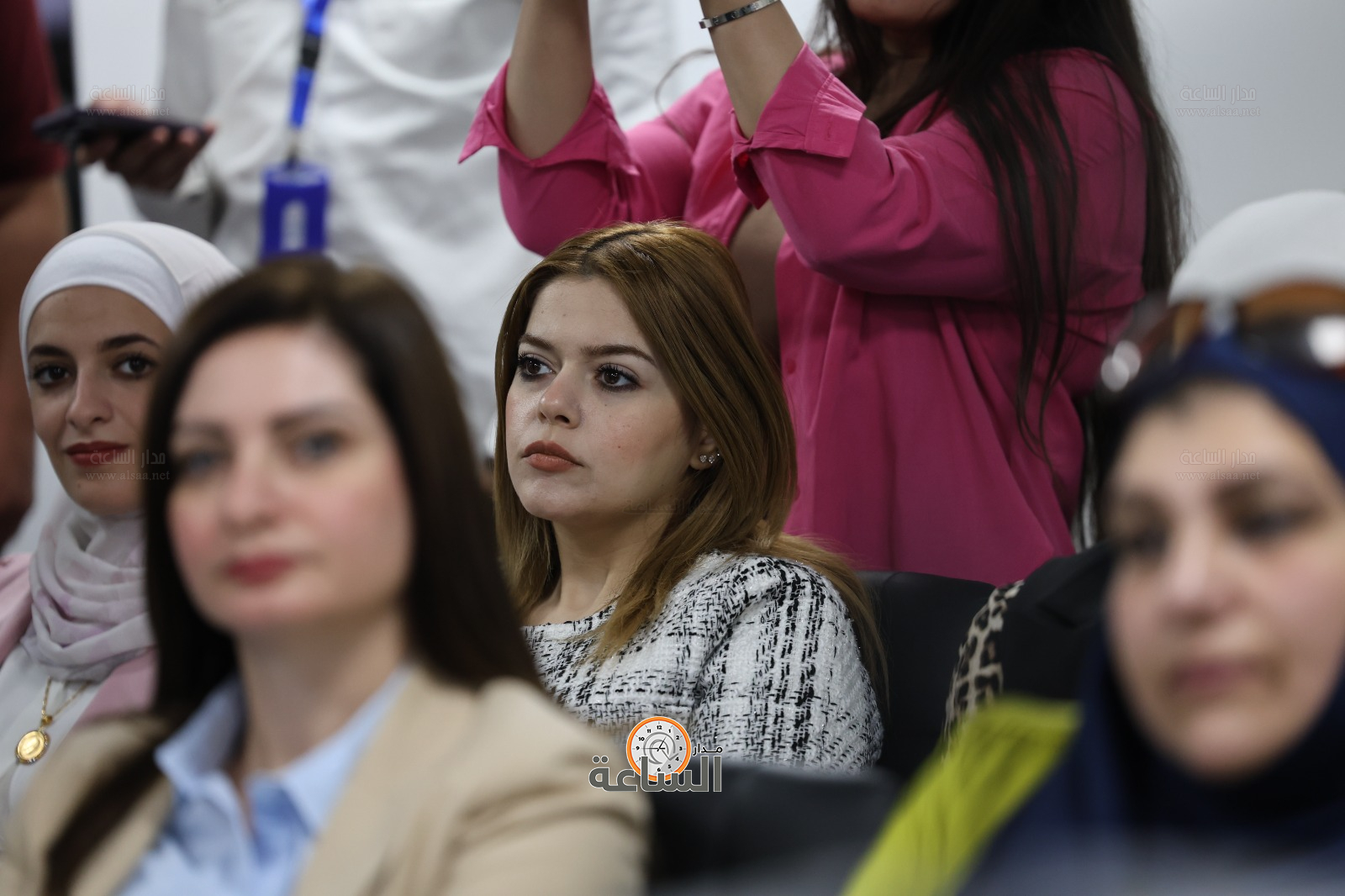 Madar Al-Saa Images 0.8307060061381136