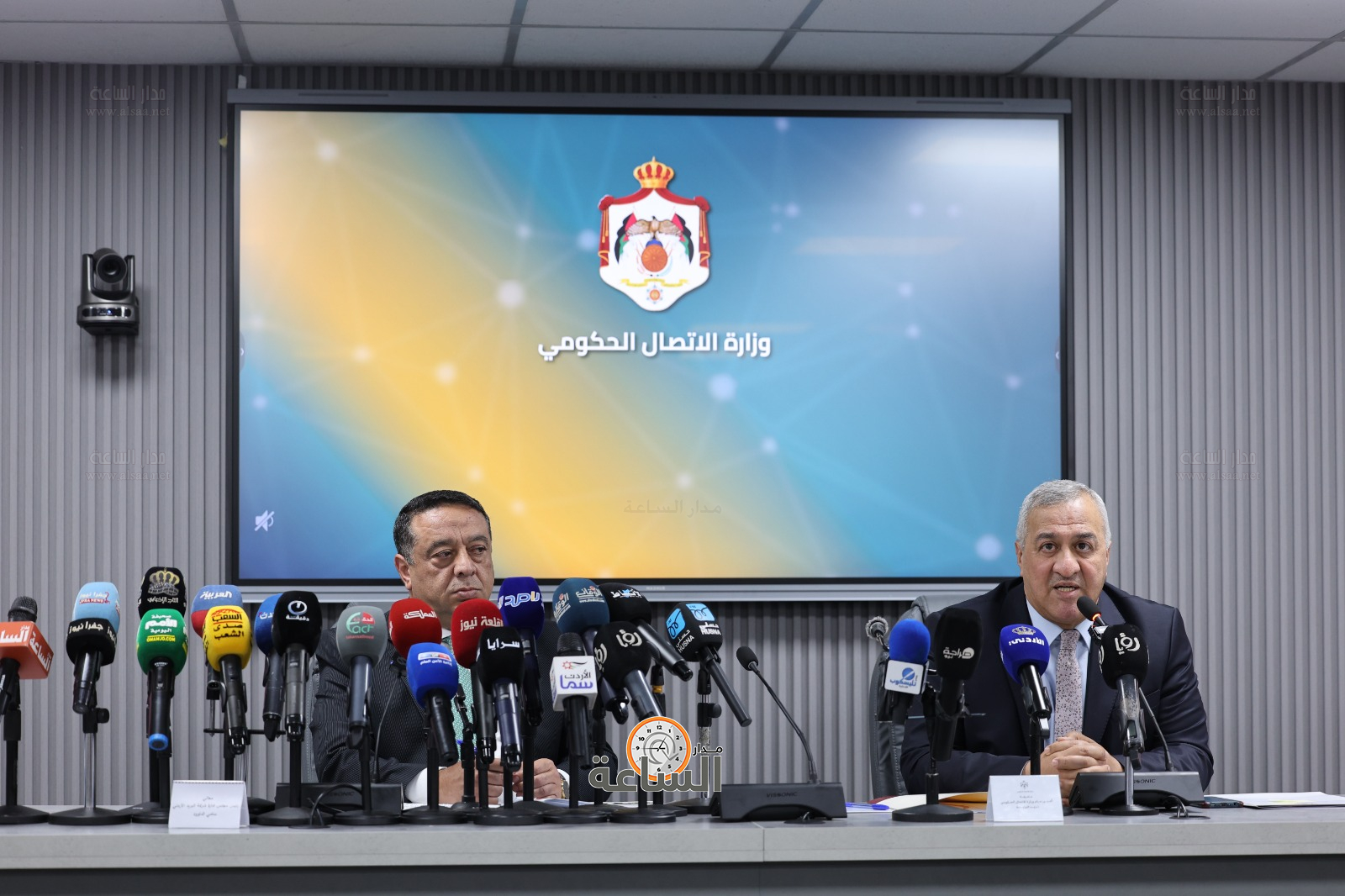 Madar Al-Saa Images 0.6804388454225825