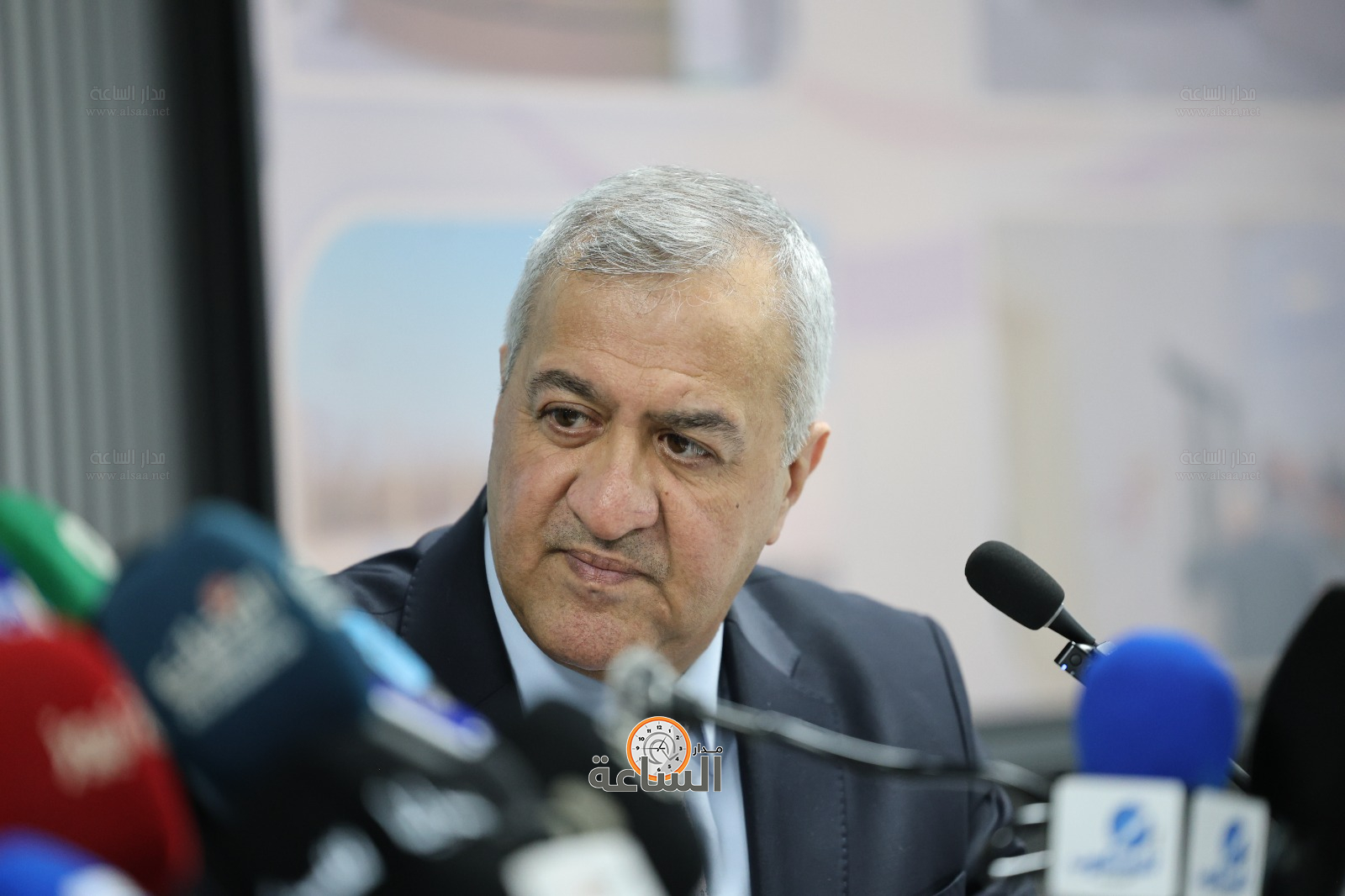 Madar Al-Saa Images 0.7547128710049845